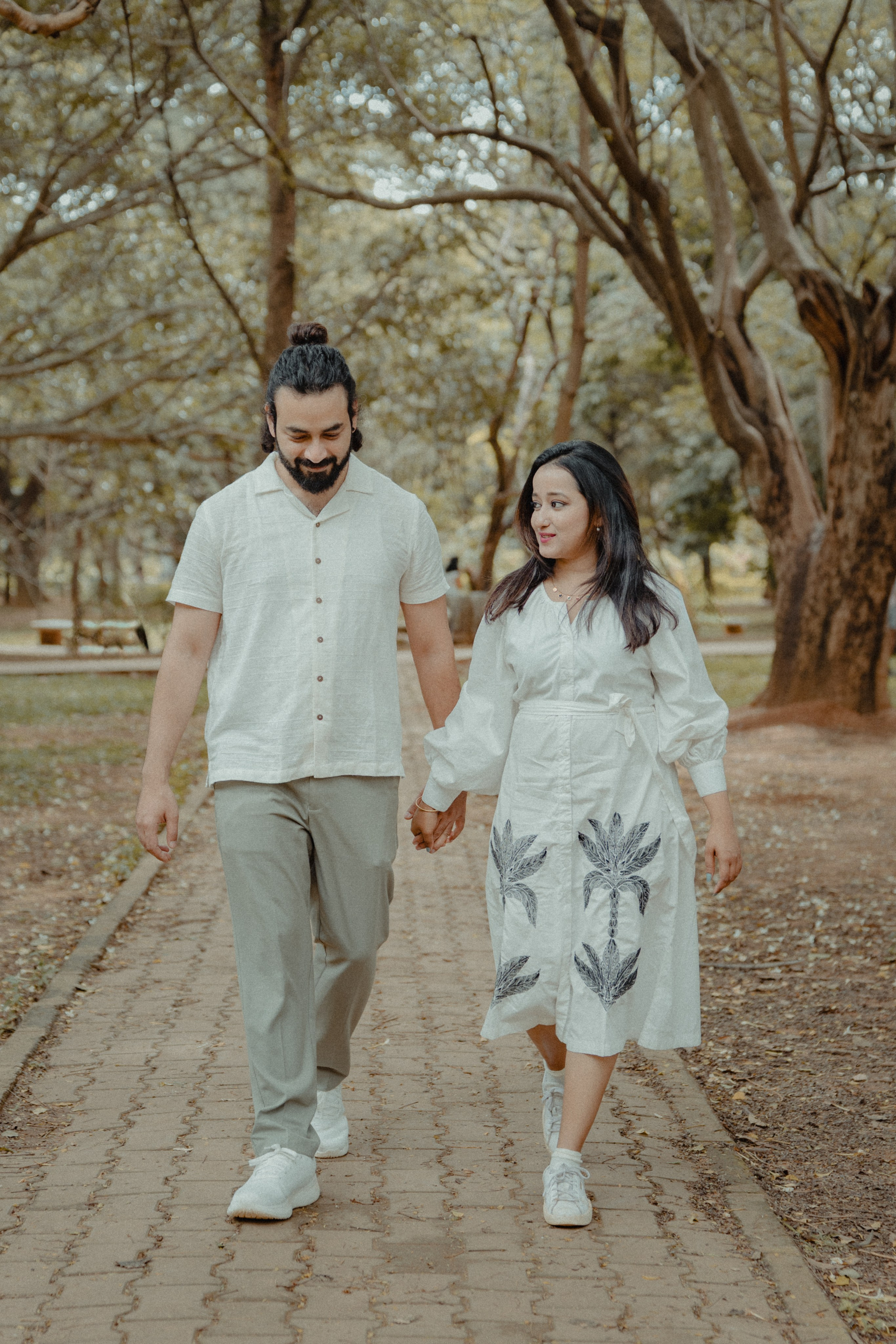 Darshana & Debabrata Pre-wedding. Wedding and Family photographer in india