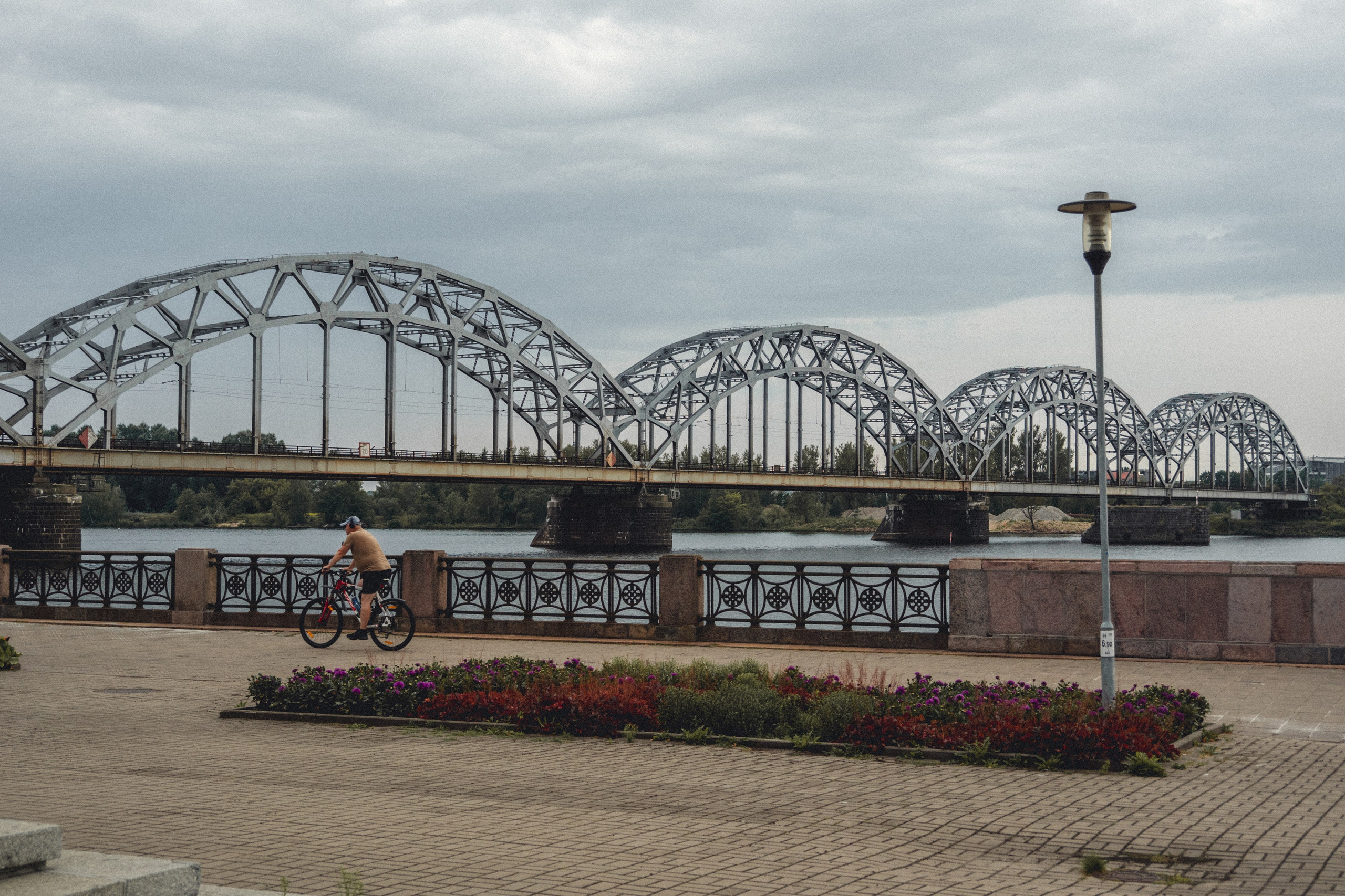 Voyage à Riga. Photographe sur Cote d’Azur. Portraits de familles, couples, enfants, événements