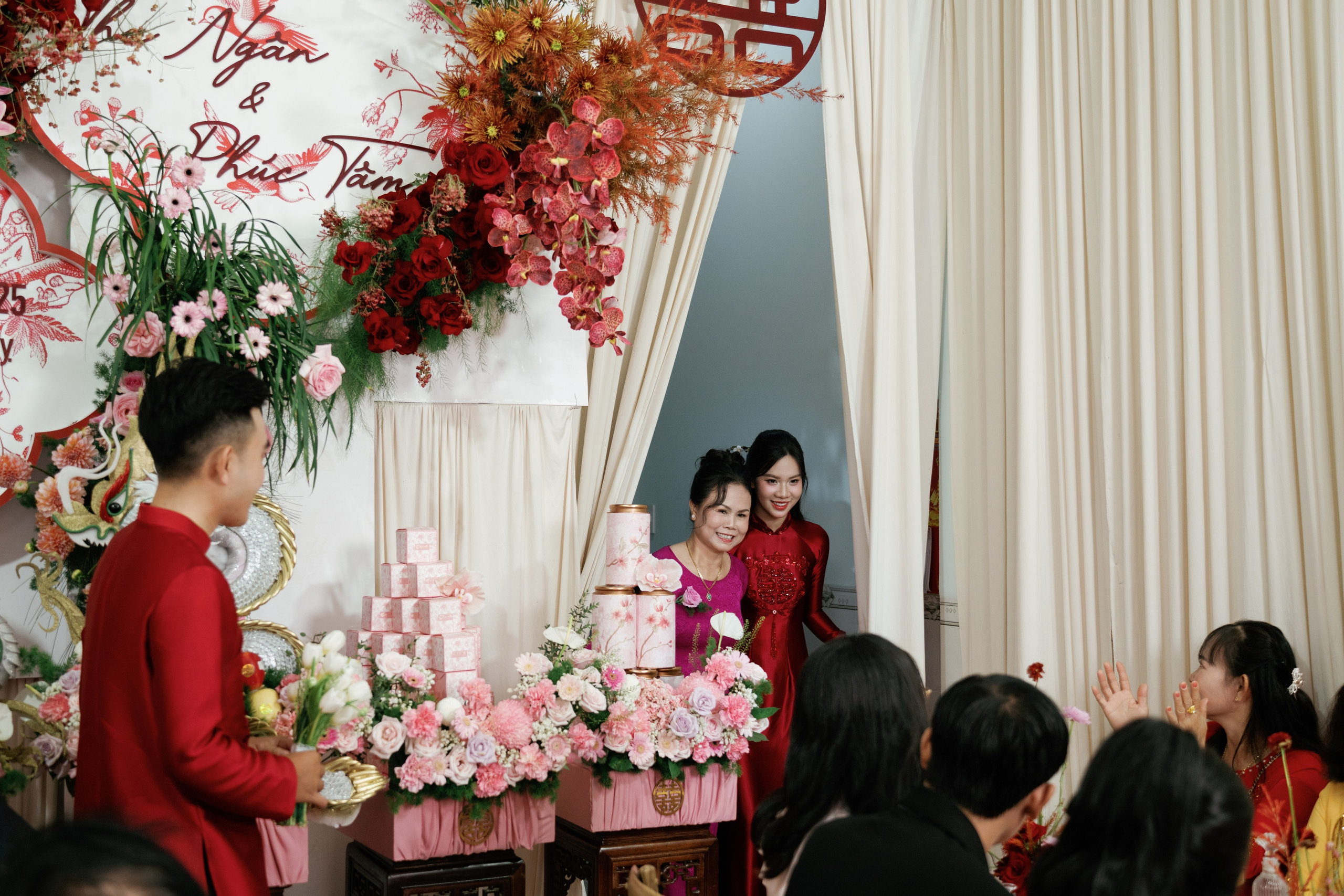Ngân & Tâm. Cam Images