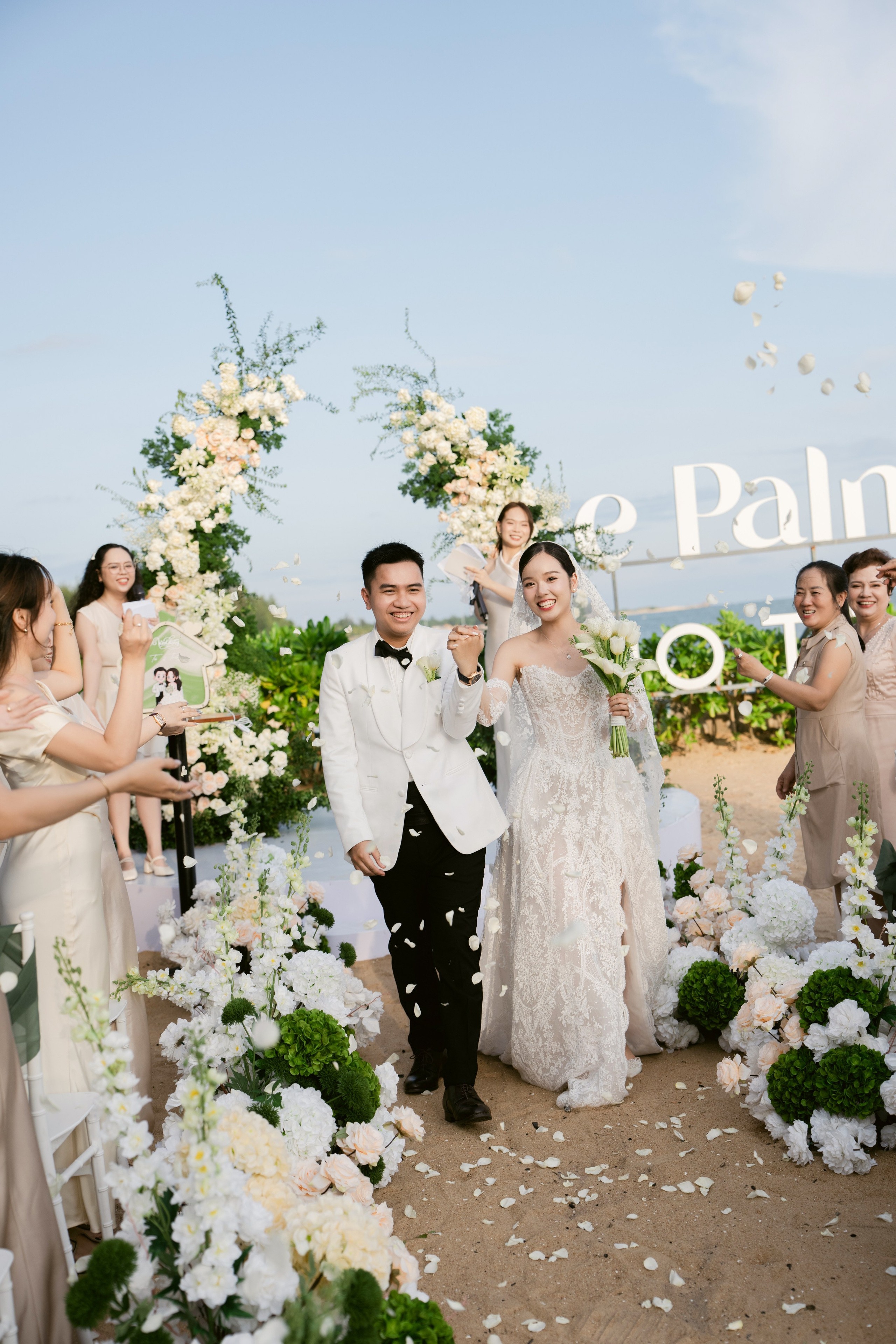 Tu + Trang | Photojournalism. BenColor Studio