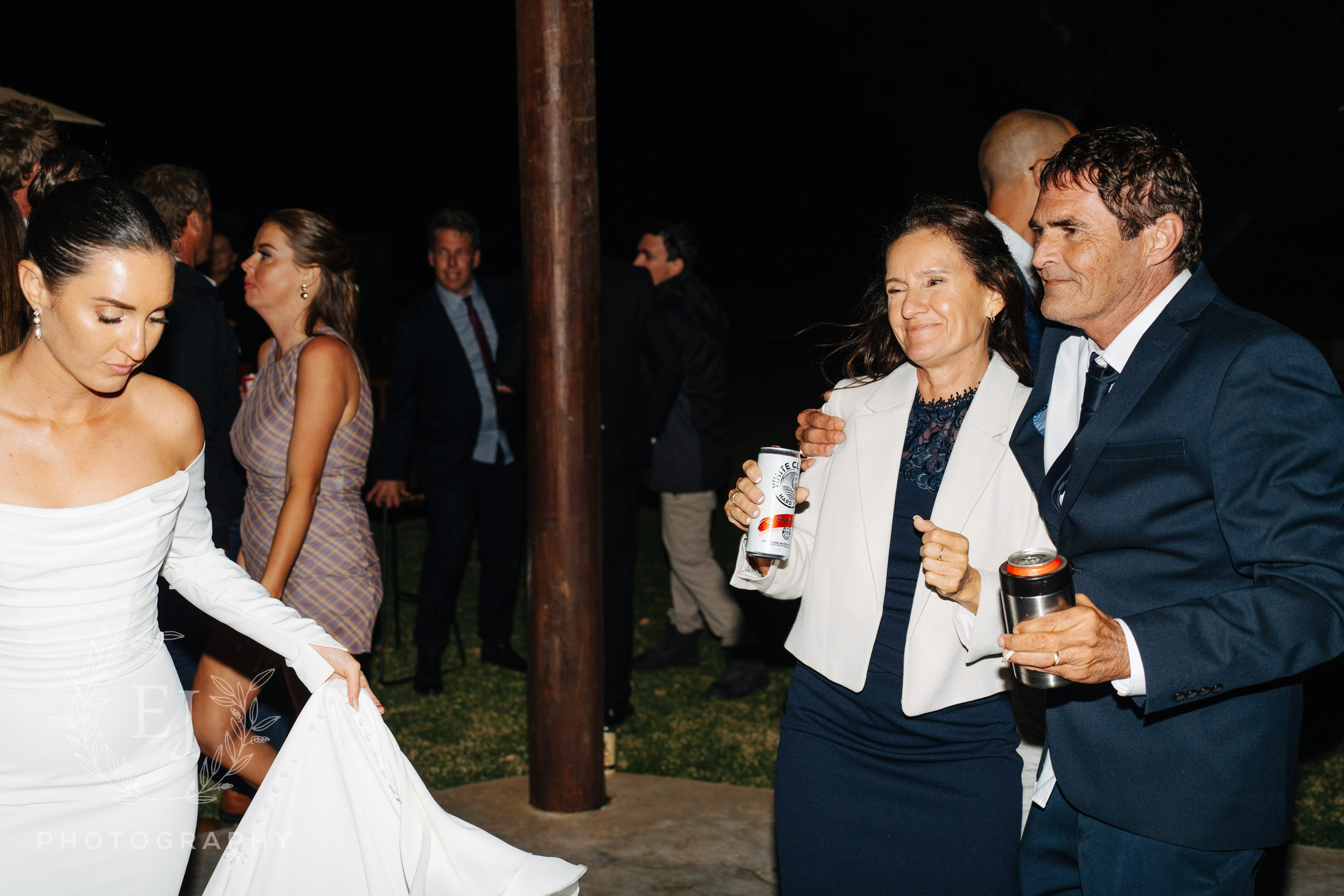 Amie & Jamie — Emu Creek Gardens, Geraldton. Emma Joy Photography