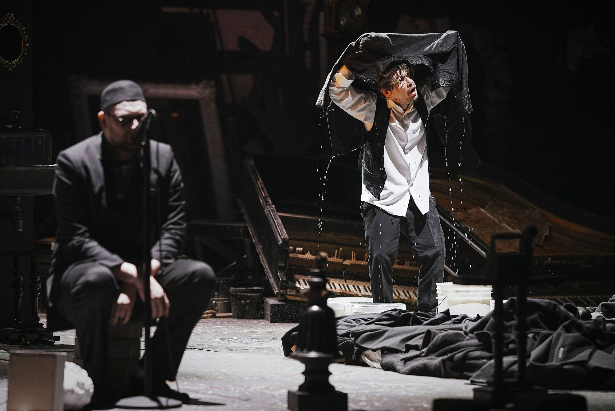 "Gogol. The Portrait", dir Yury Butusov, © Mikhail Chekhov Riga Russian Theatre