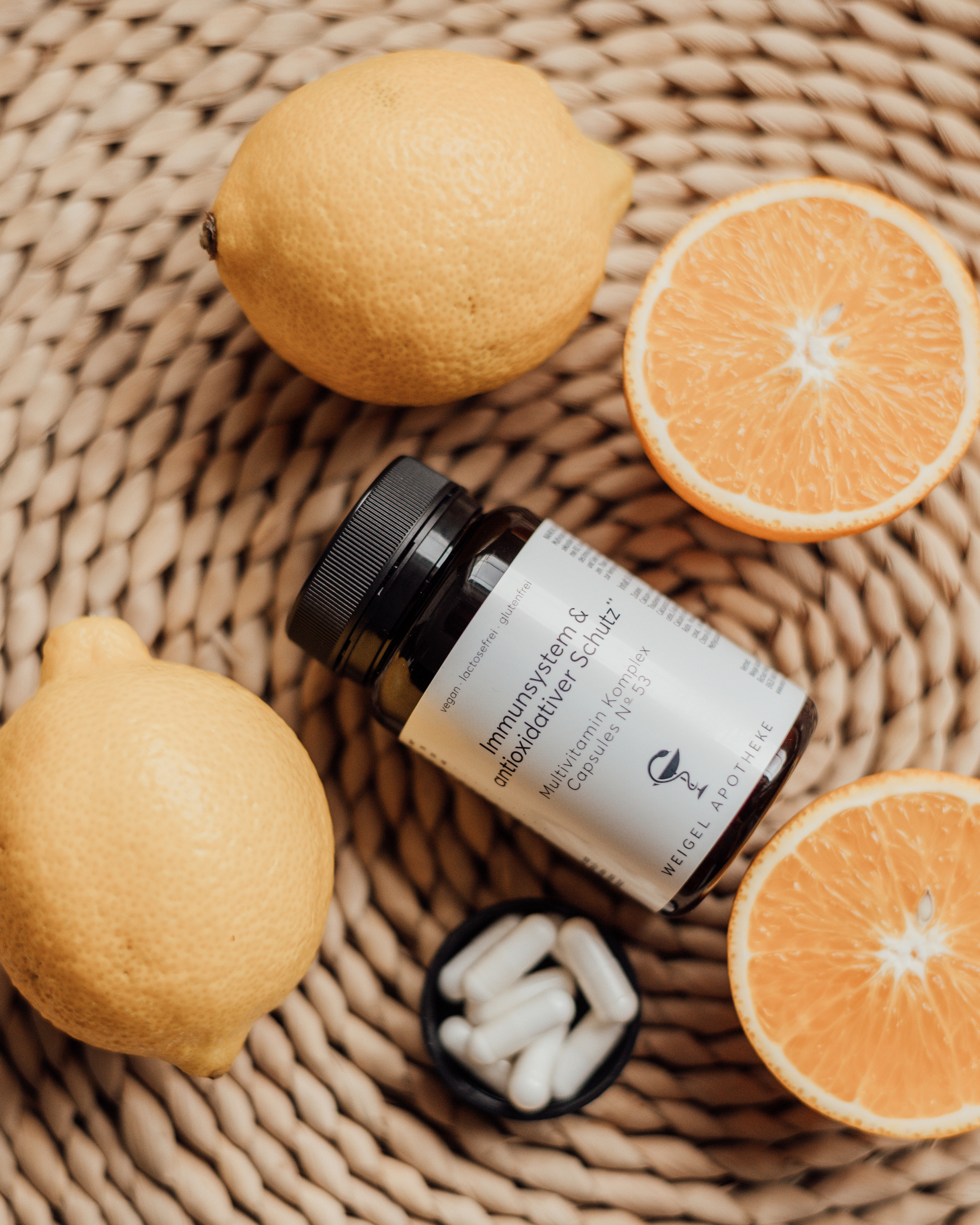 Produktshooting für Weigel Apotheke. Fotografin Ansbach - Paare | Hochzeit | After Wedding