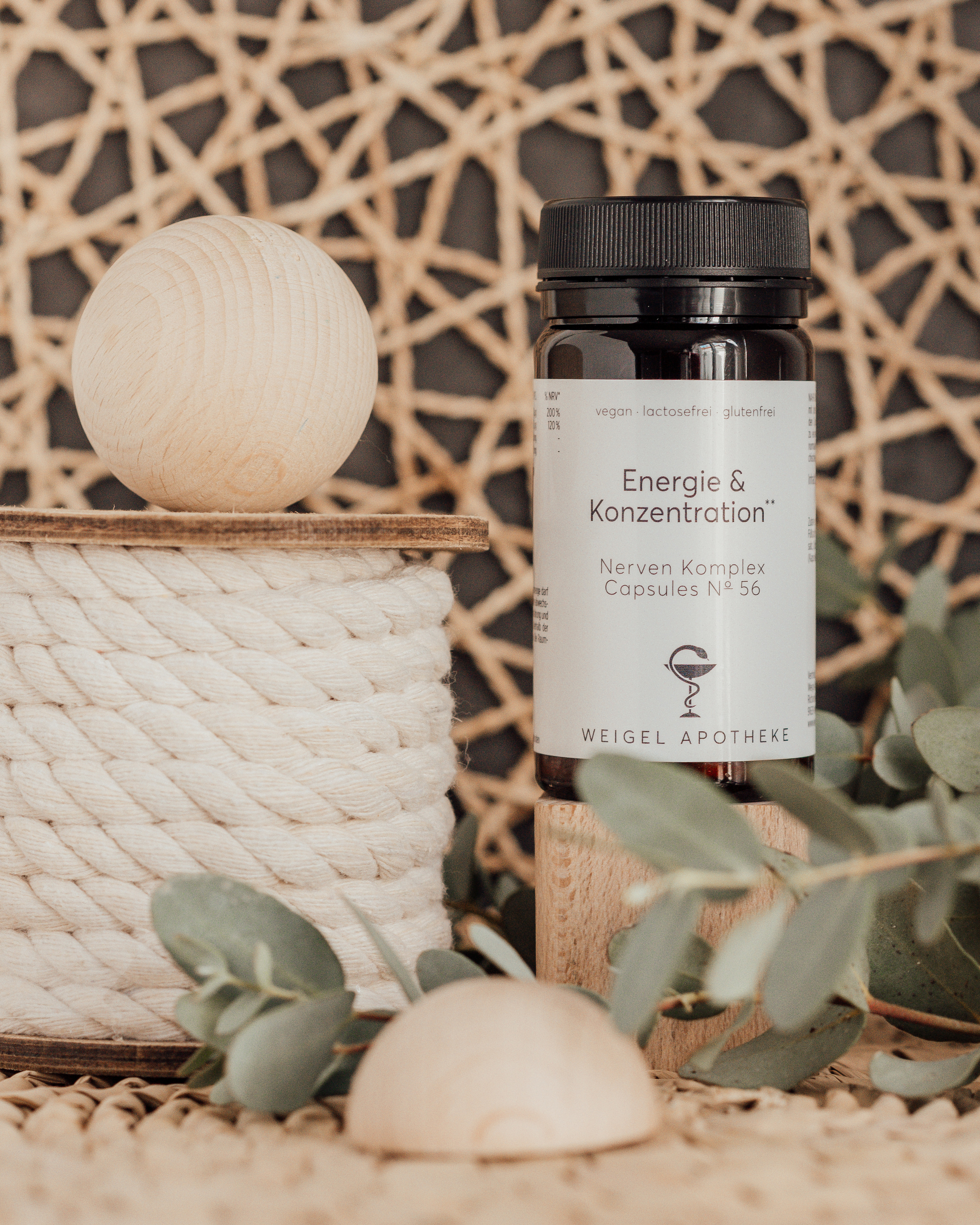 Produktshooting für Weigel Apotheke. Fotografin Ansbach - Paare | Hochzeit | After Wedding