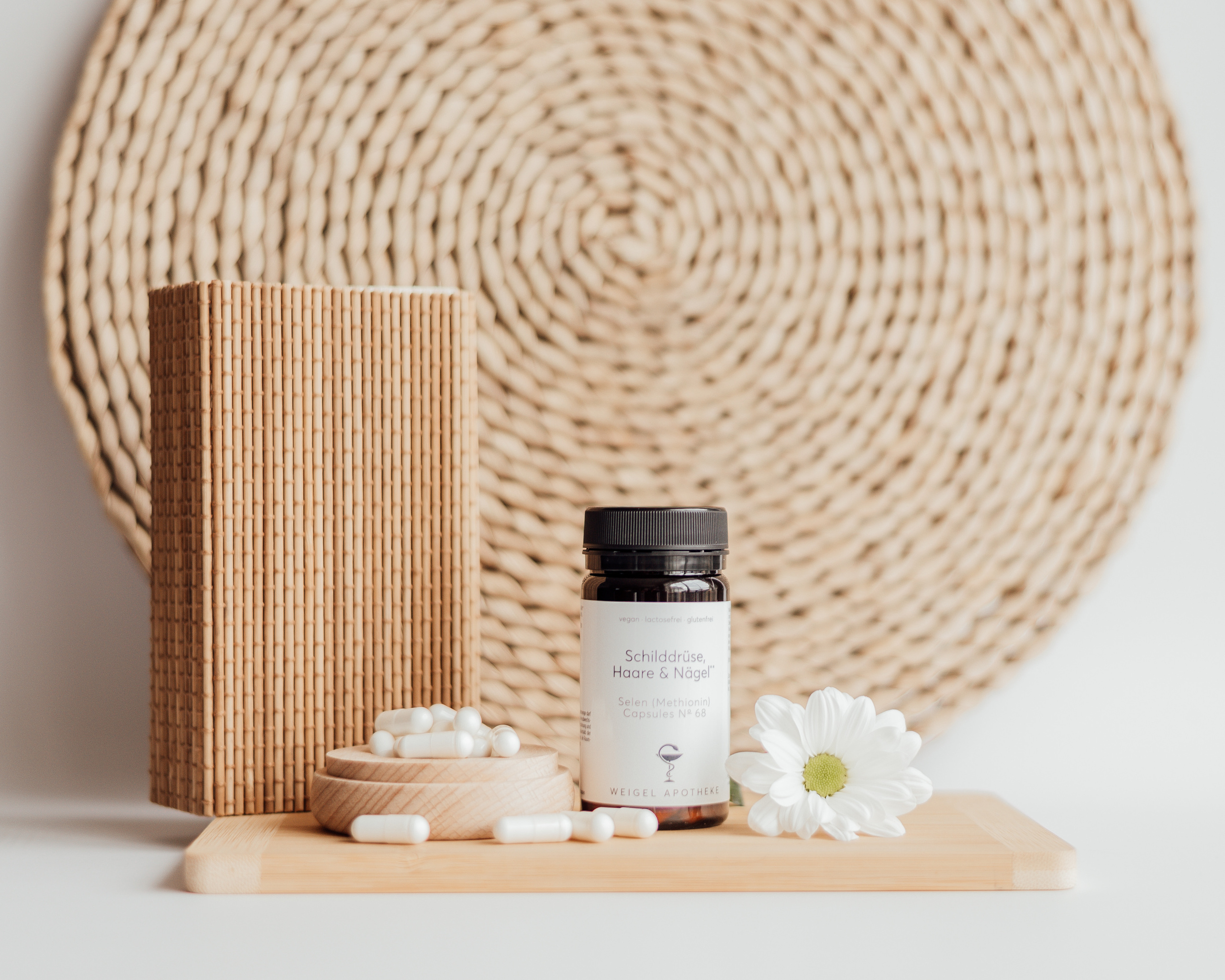 Produktshooting für Weigel Apotheke. Fotografin Ansbach - Paare | Hochzeit | After Wedding