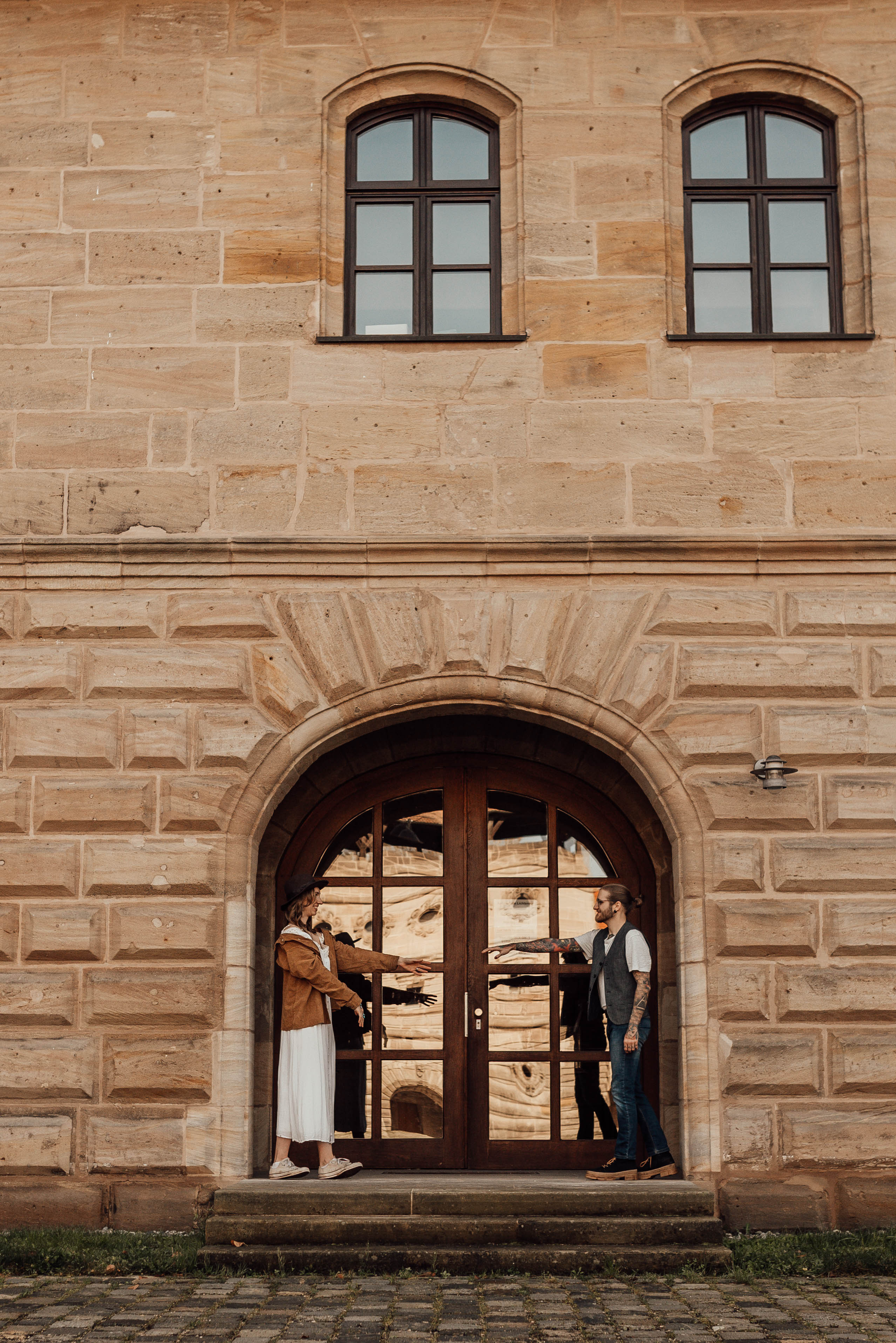 Light of your love | Paarshooting in Lichtenau. Фотограф в Нюрнберге Ирина Менерт из Ансбаха