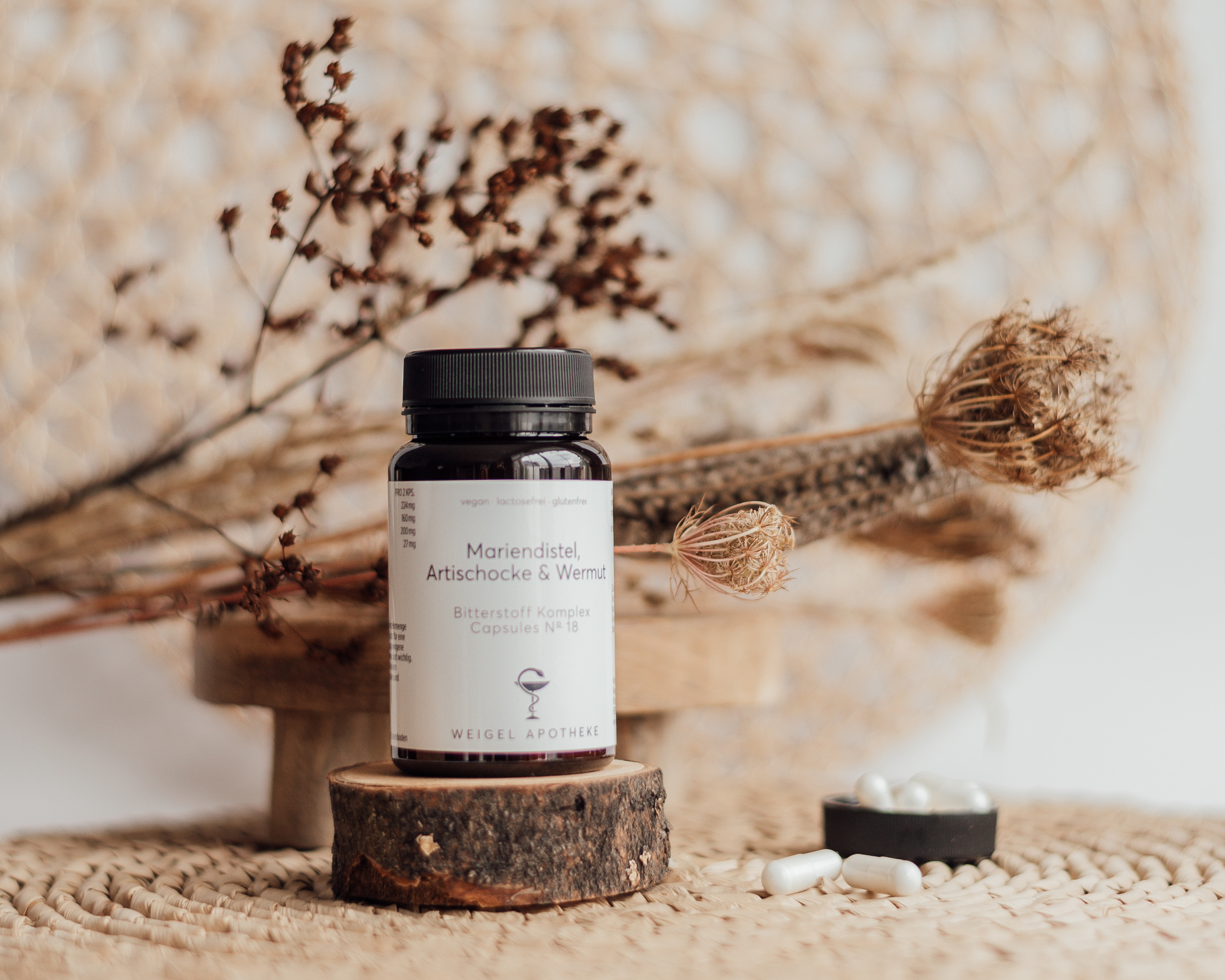 Produktshooting für Weigel Apotheke. Fotografin Ansbach - Paare | Hochzeit | After Wedding