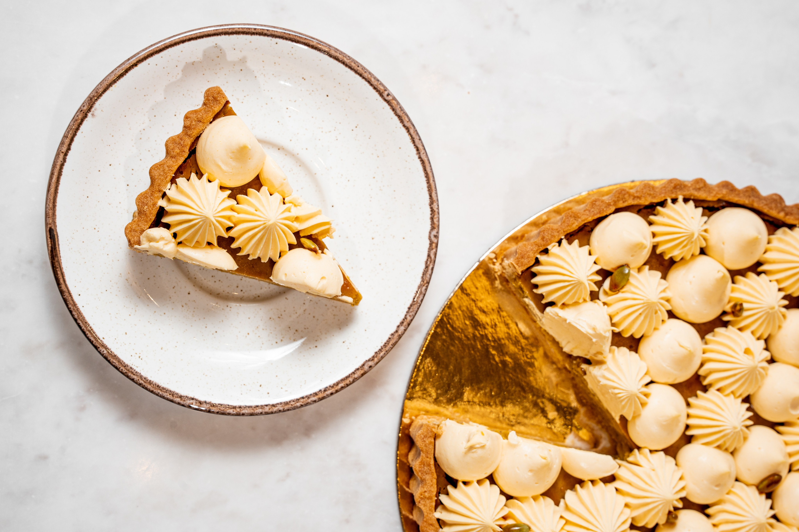 FOOD PHOTO. Photo and video production. Editing & retouching services. Training