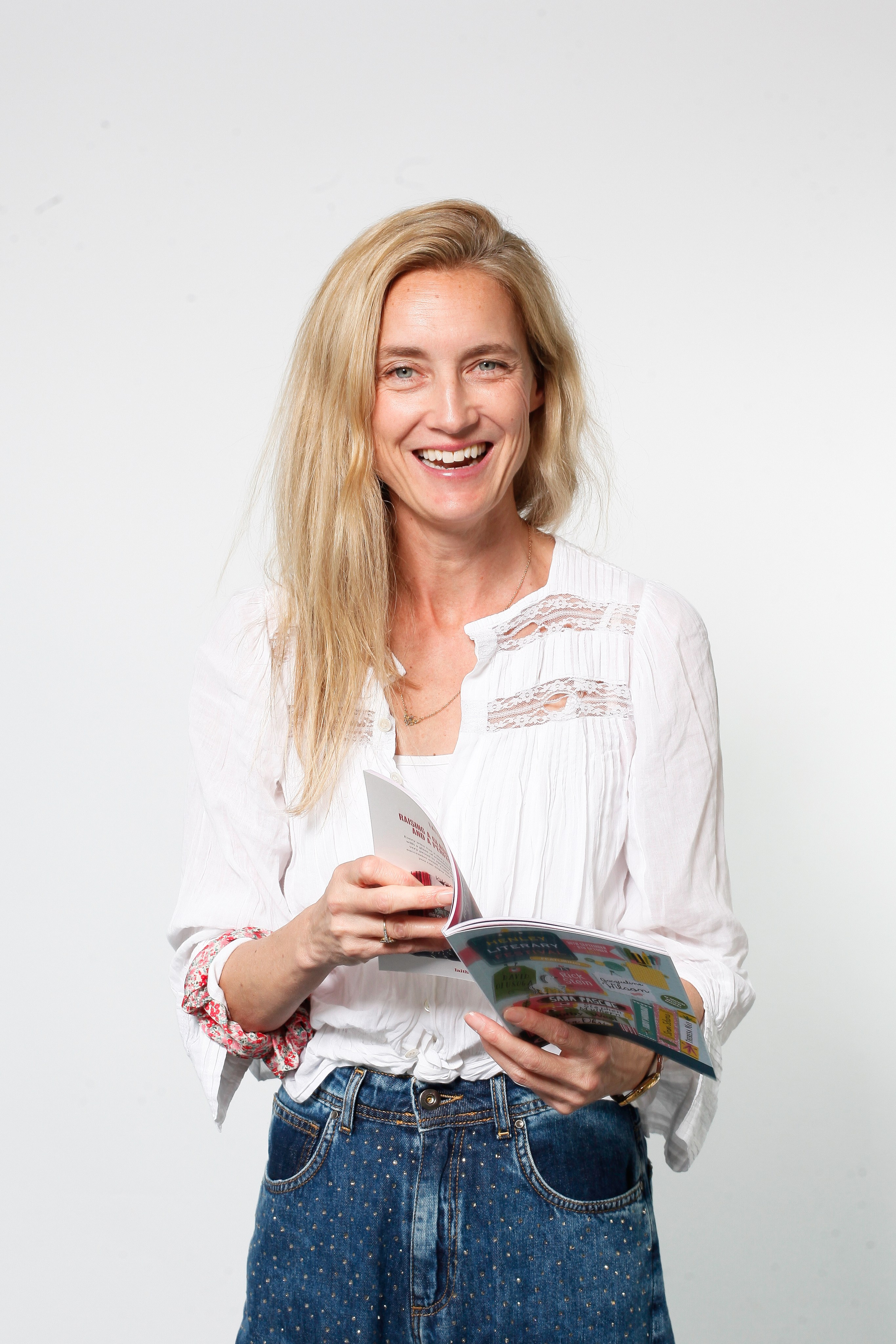 Portraits. Photographer Anya Goldenberg. Works in Reading and surrounding areas