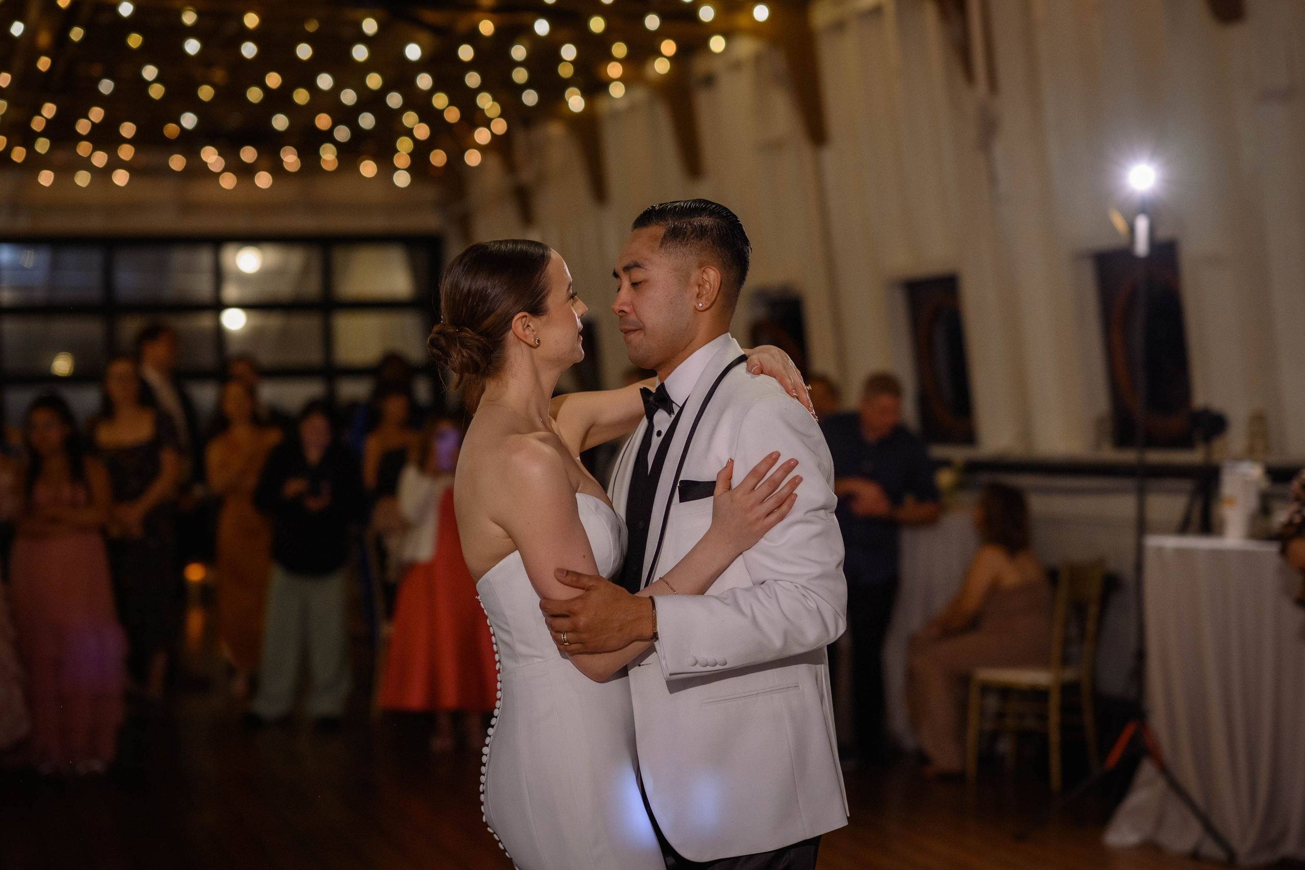 Kevin & Katie. Wedding & portrait photography in the Seattle Area. Helen Michelle photographer