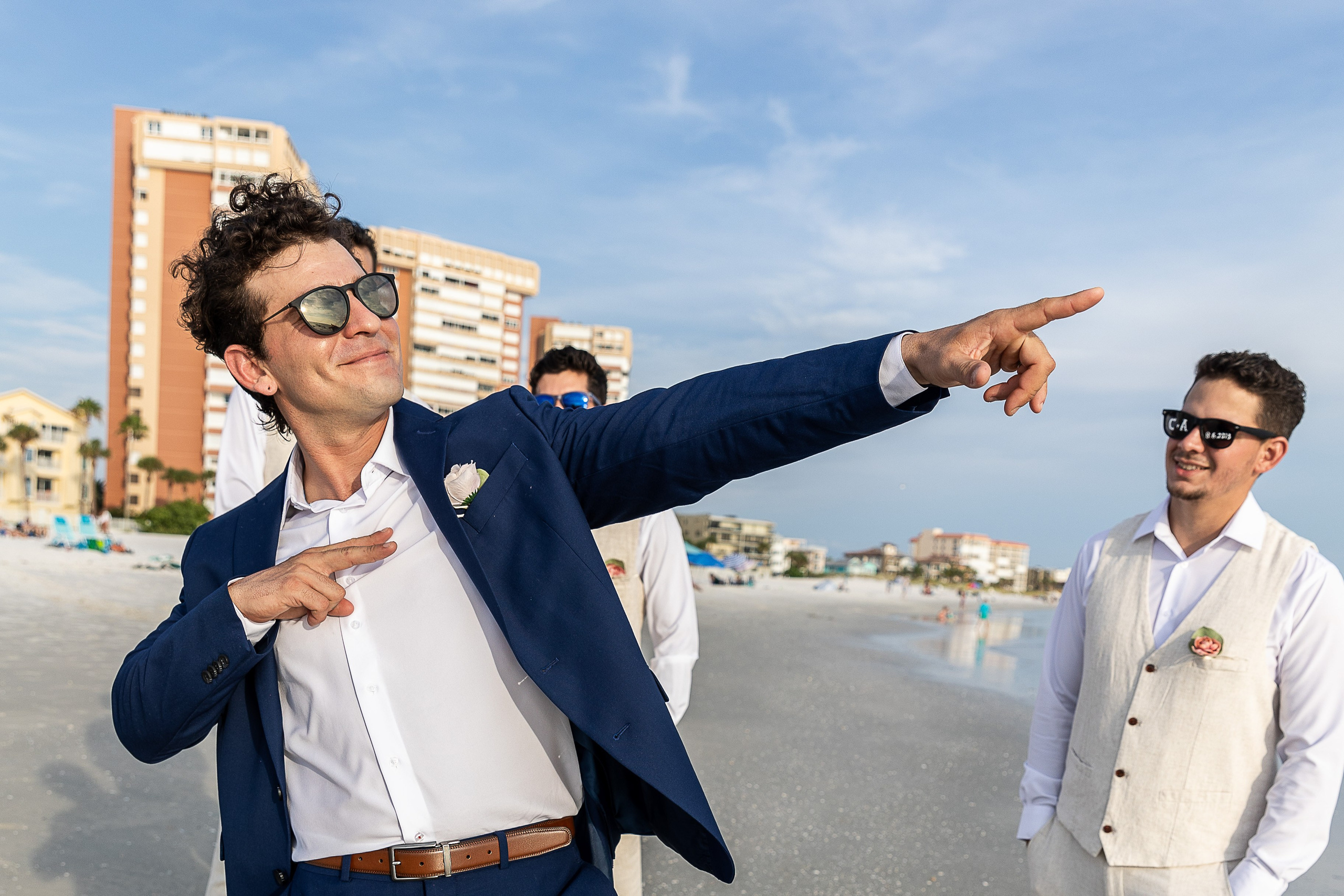 ELOPEMENTS. Wedding Photography & Videography contenting in Tennessee and Florida