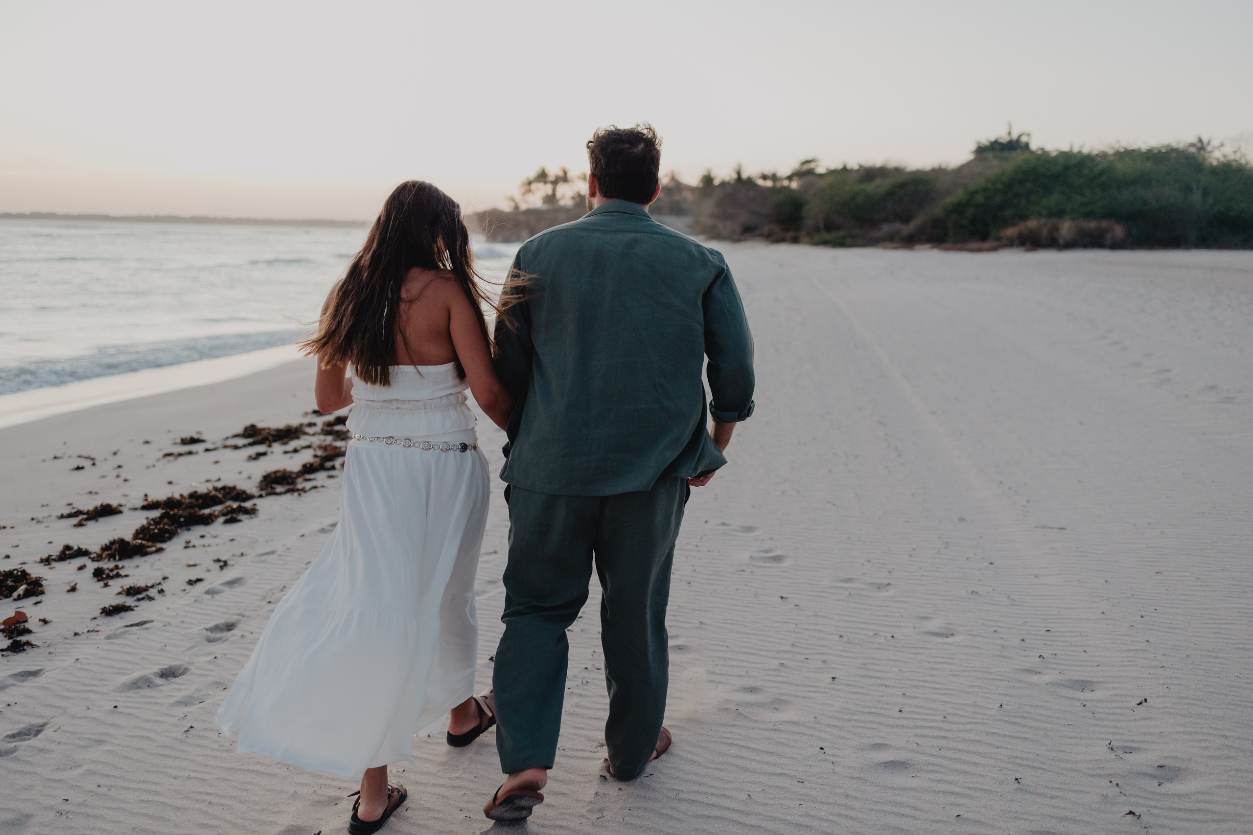 Punta Mita Engagement Session: Love Framed by the Pacific