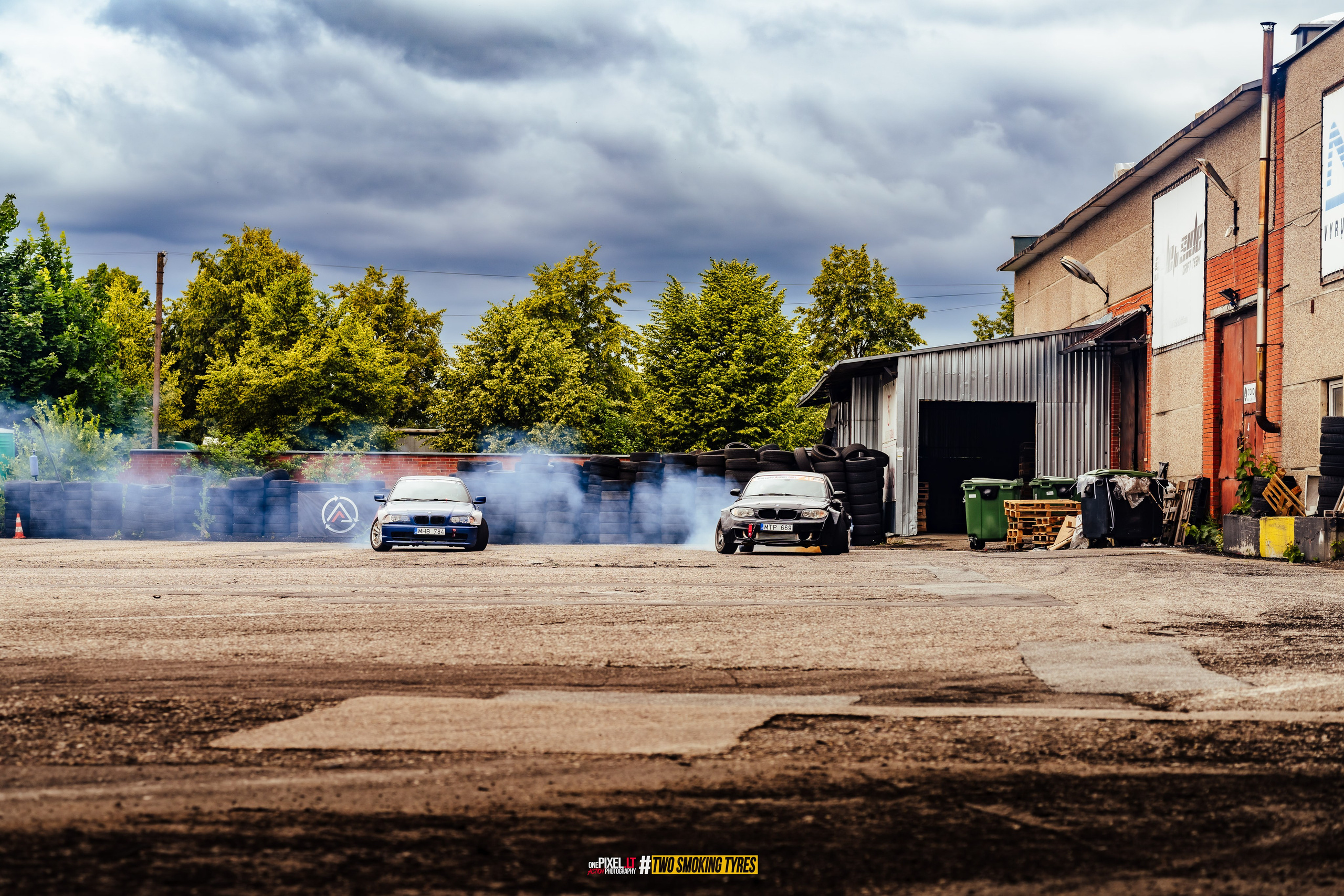 Side to Side #DRIFTDAY. OnePIXEL