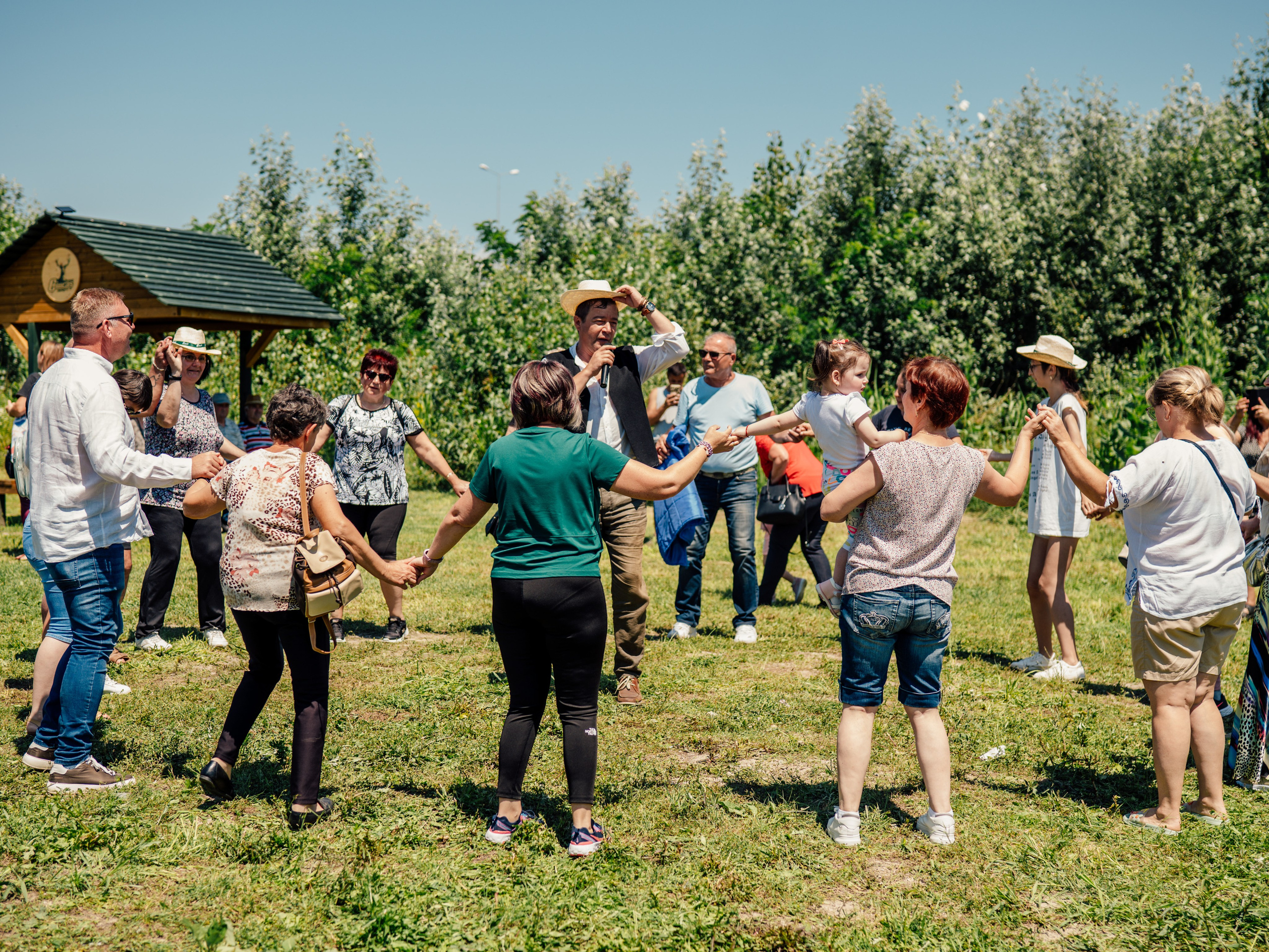 POIANA CIUCAȘ. Freesh Media Products