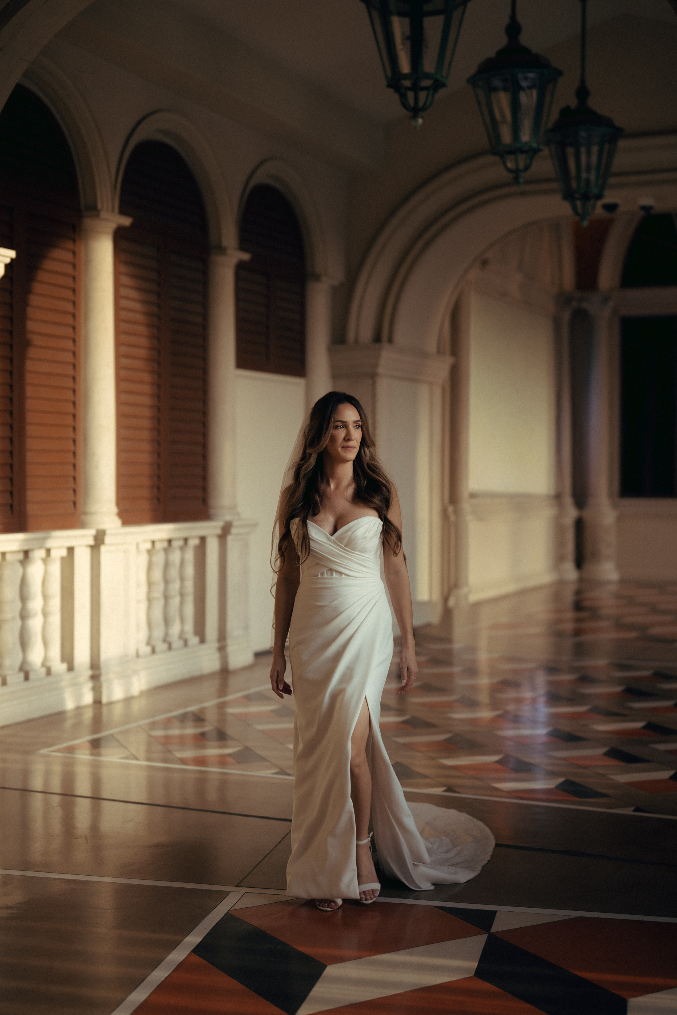L&C. Wedding & elopement photographer Viktoriya Kravtsov. Las Vegas