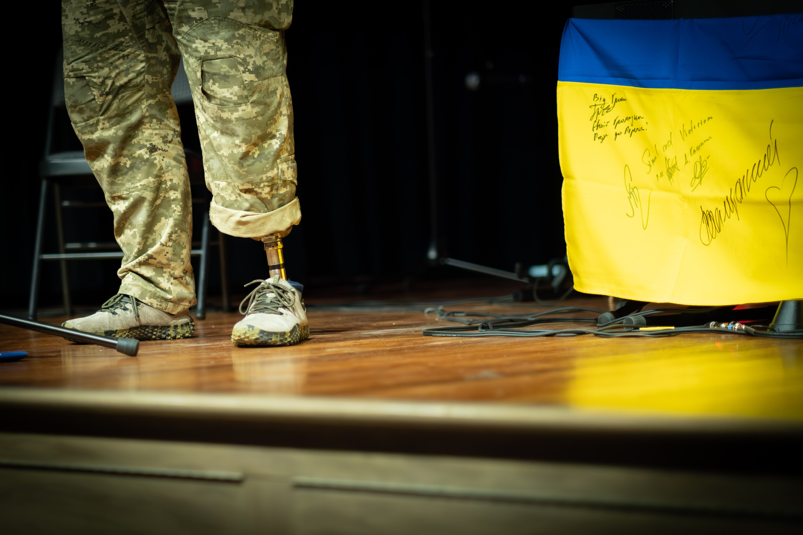 FROM THE UKRAINIAN FRONTLINE WITH THANKS. Reportage concert portrait photography in the San Francisco Bay Area