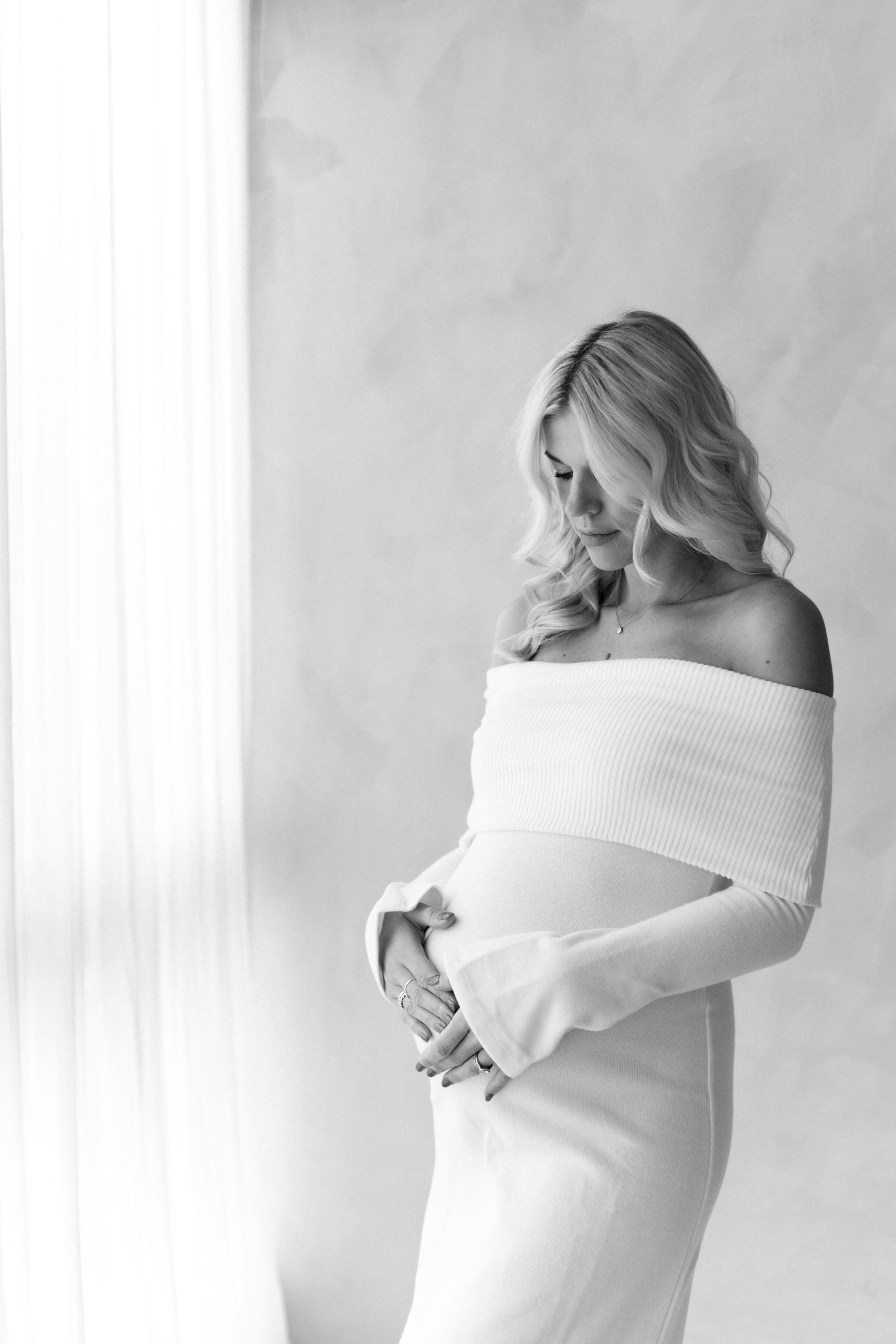 Pregnancy. Photographer in Milton Keynes, Northampton & London — Wedding, Family & Portrait Photography