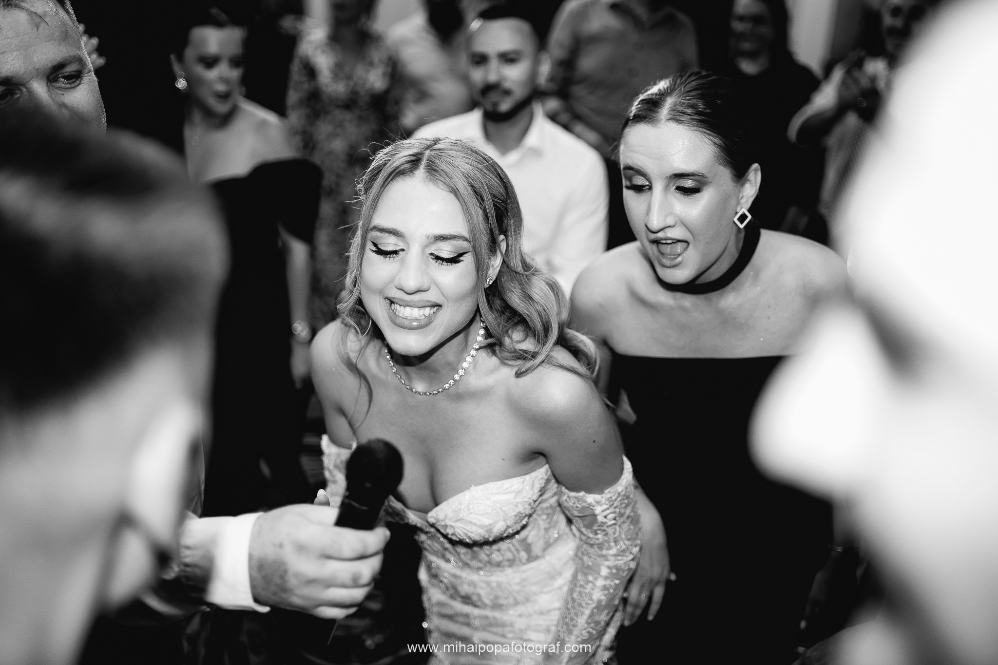 Fotograf de nuntă în Râmnicu Vâlcea | Mihai Popa Fotograf. Fotograf Nuntă, Botez și Cununie Civilă în București - Mihai Popa