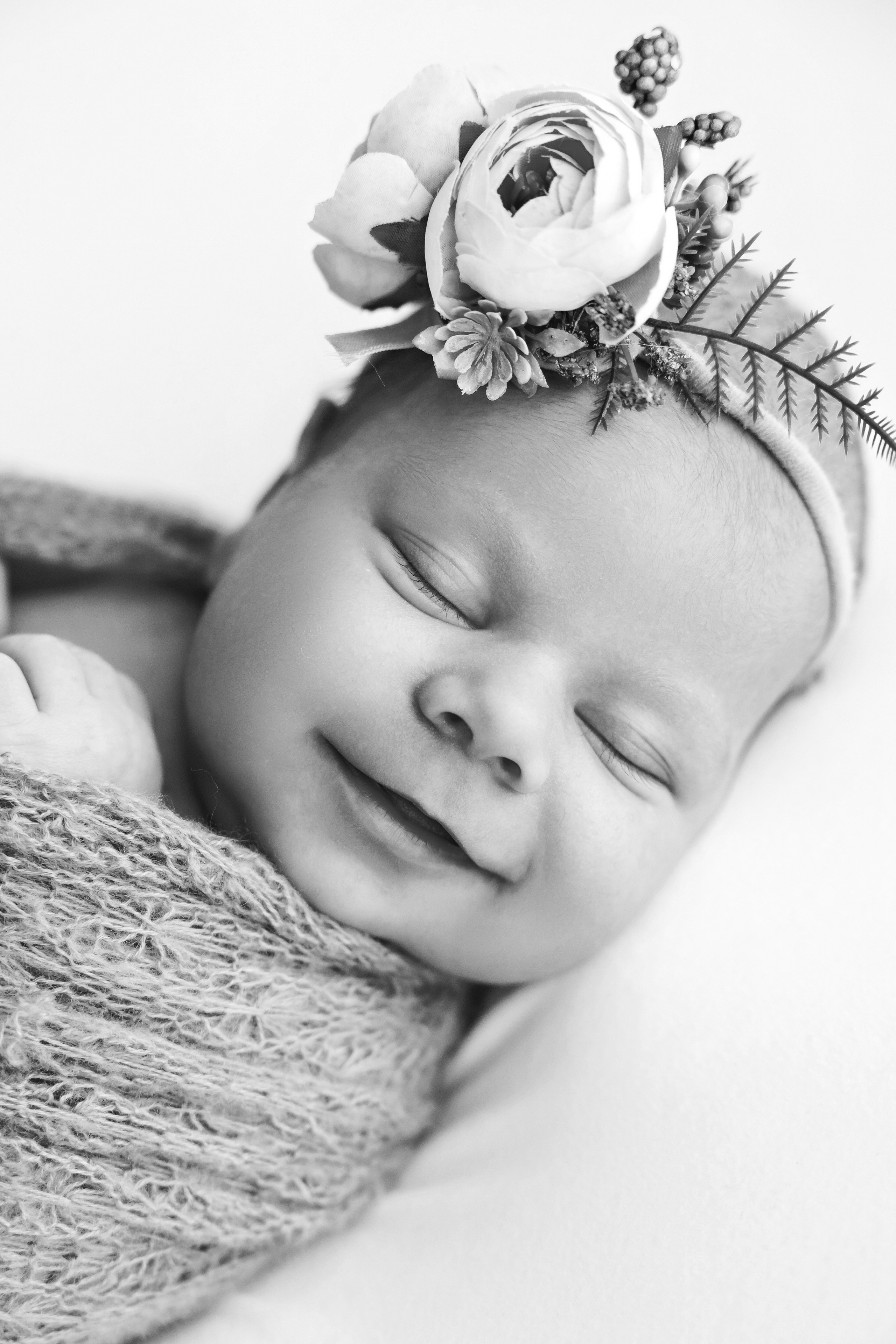 Фотосесия за новородени в студио. Фотограф Ирина Йотова