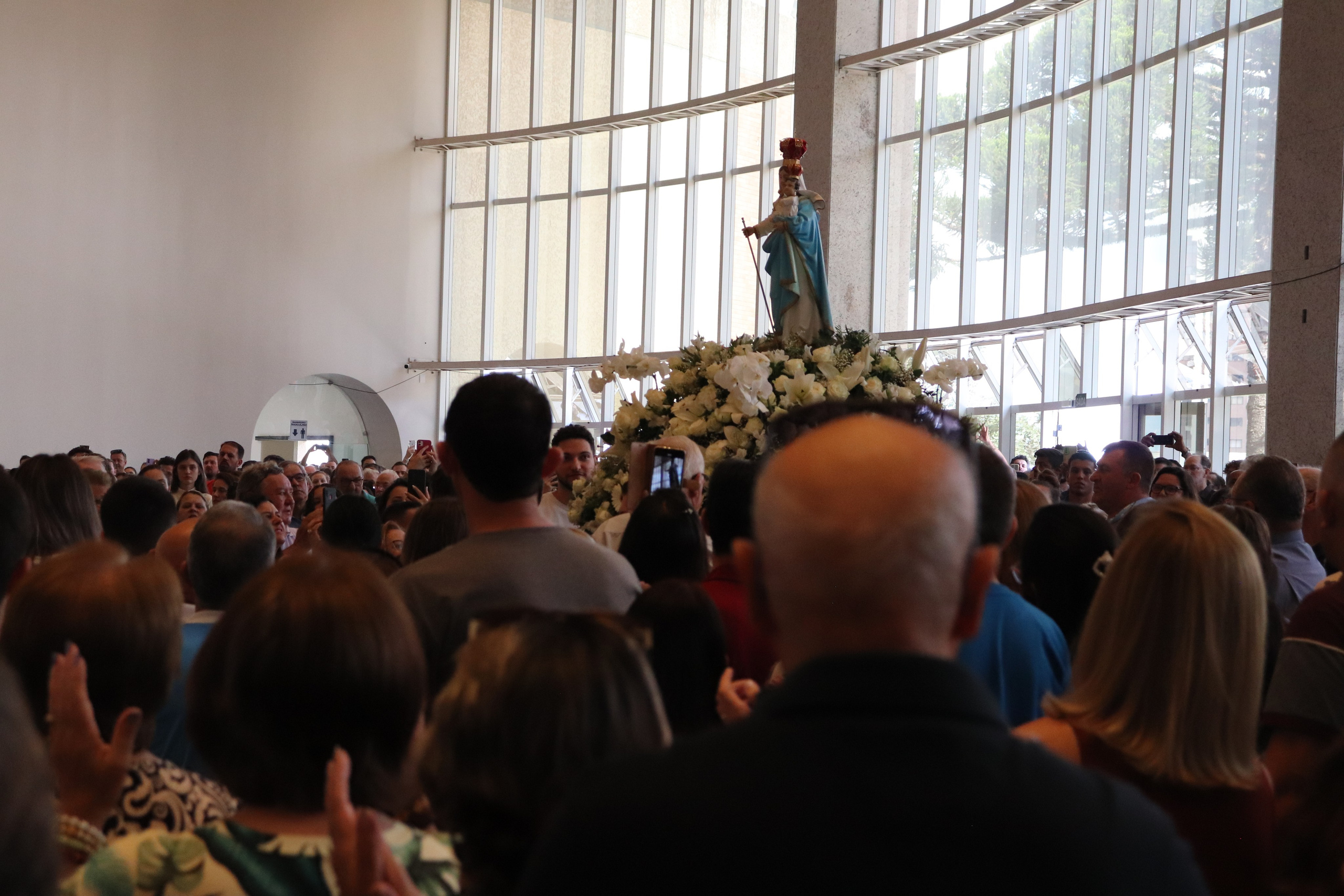 Peregrinação Nossa Senhora de Belém. Handa Produções
