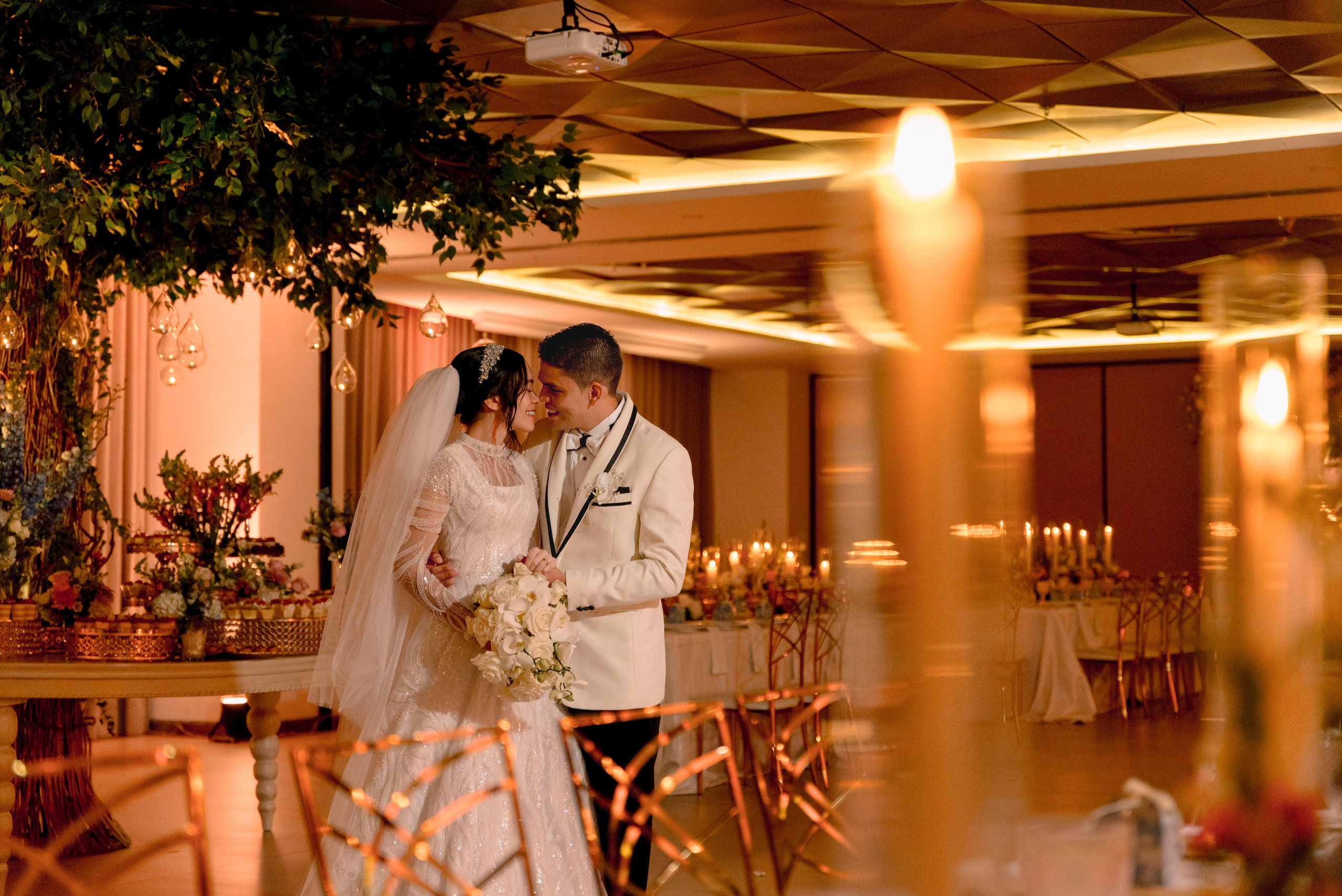 Boda en Barranquilla | Salon Comfamiliar Sede Caribe. Fotógrafos de bodas en Barranquilla, Cartagena y Santa Marta | BanderArt