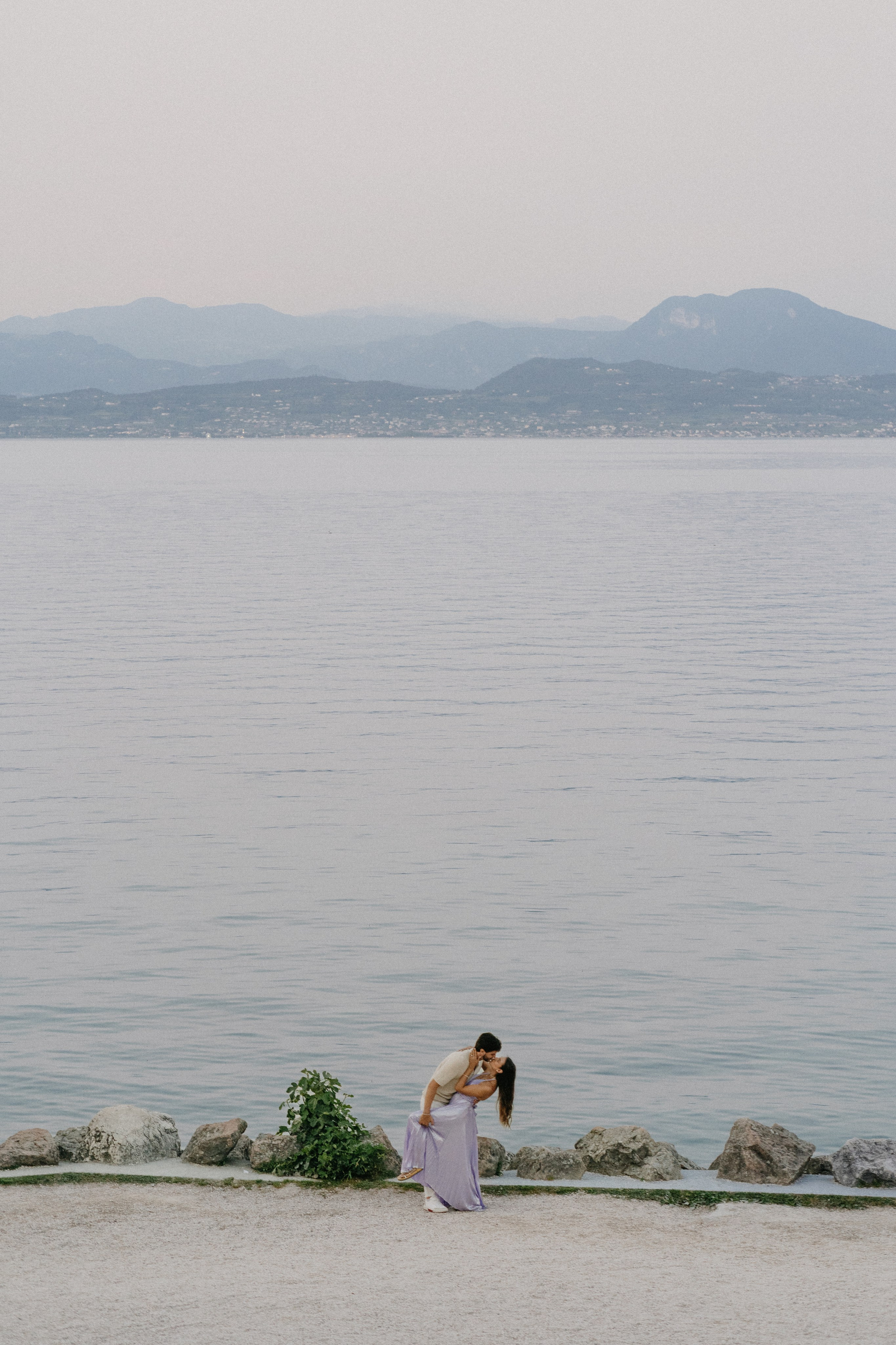 L & B (Sirmione, Lake Garda, Italy). Marriage Proposal Photographer in Verona, Lake Garda and Dolomites| Diana Fedrigo