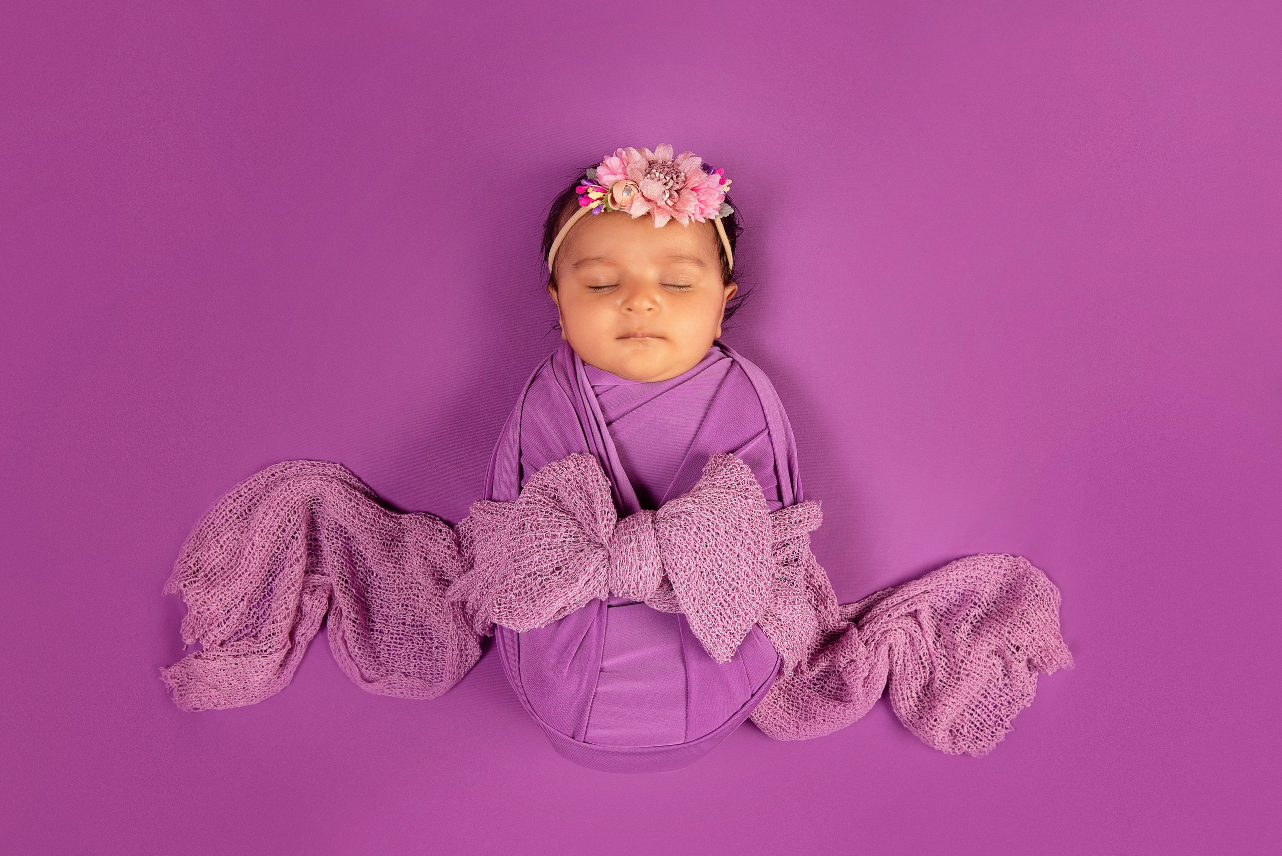 Krutika newborn baby Amayra with the famiy photo shoot Nairobi Kenya. Newborn, Baby, Maternity and Family Photographer Nairobi Mombasa Kenya