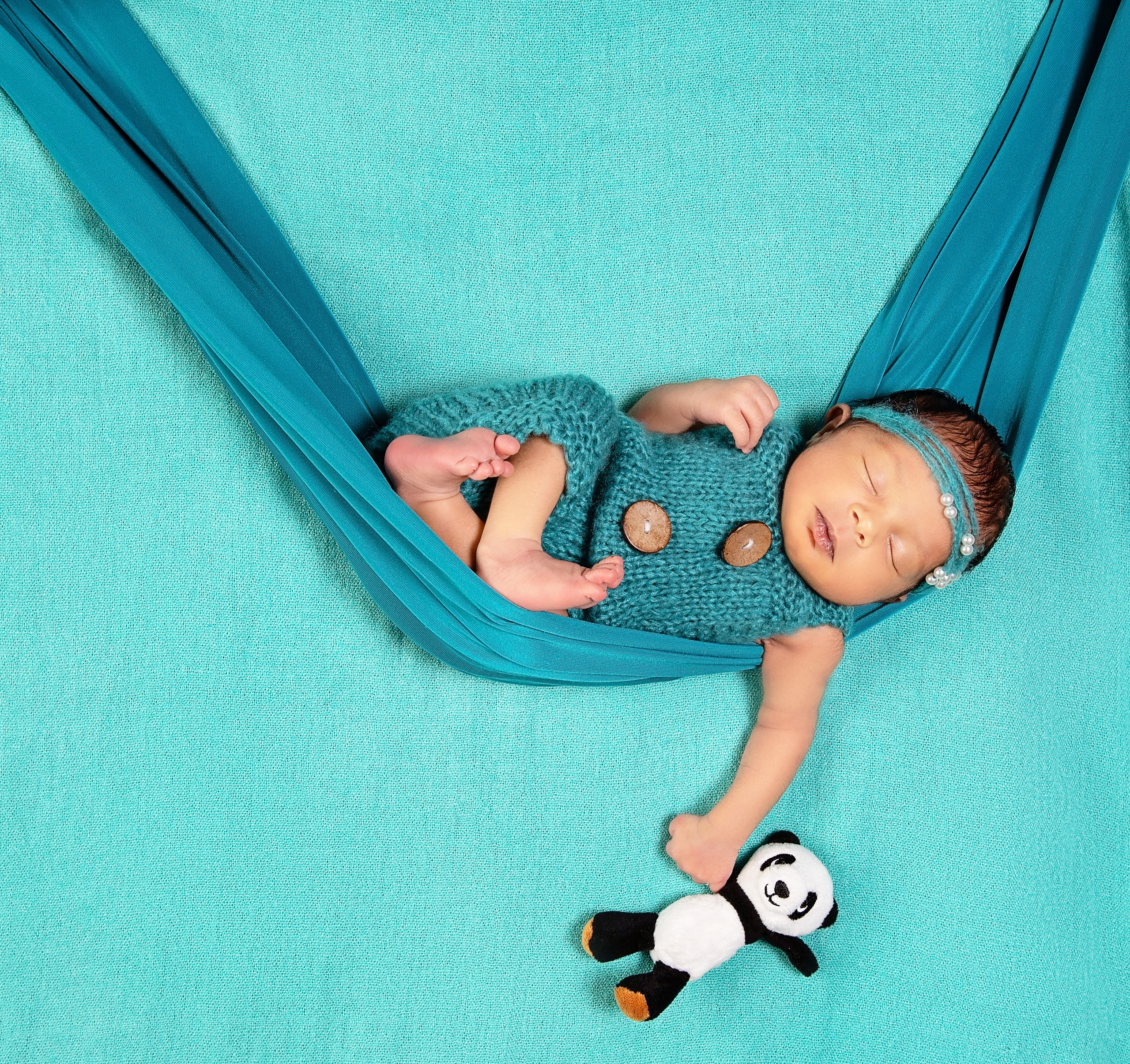 International Newborn Baby photo in Nairobi and Mombasa Kenya. Newborn, Baby, Maternity and Family Photographer Nairobi Mombasa Kenya