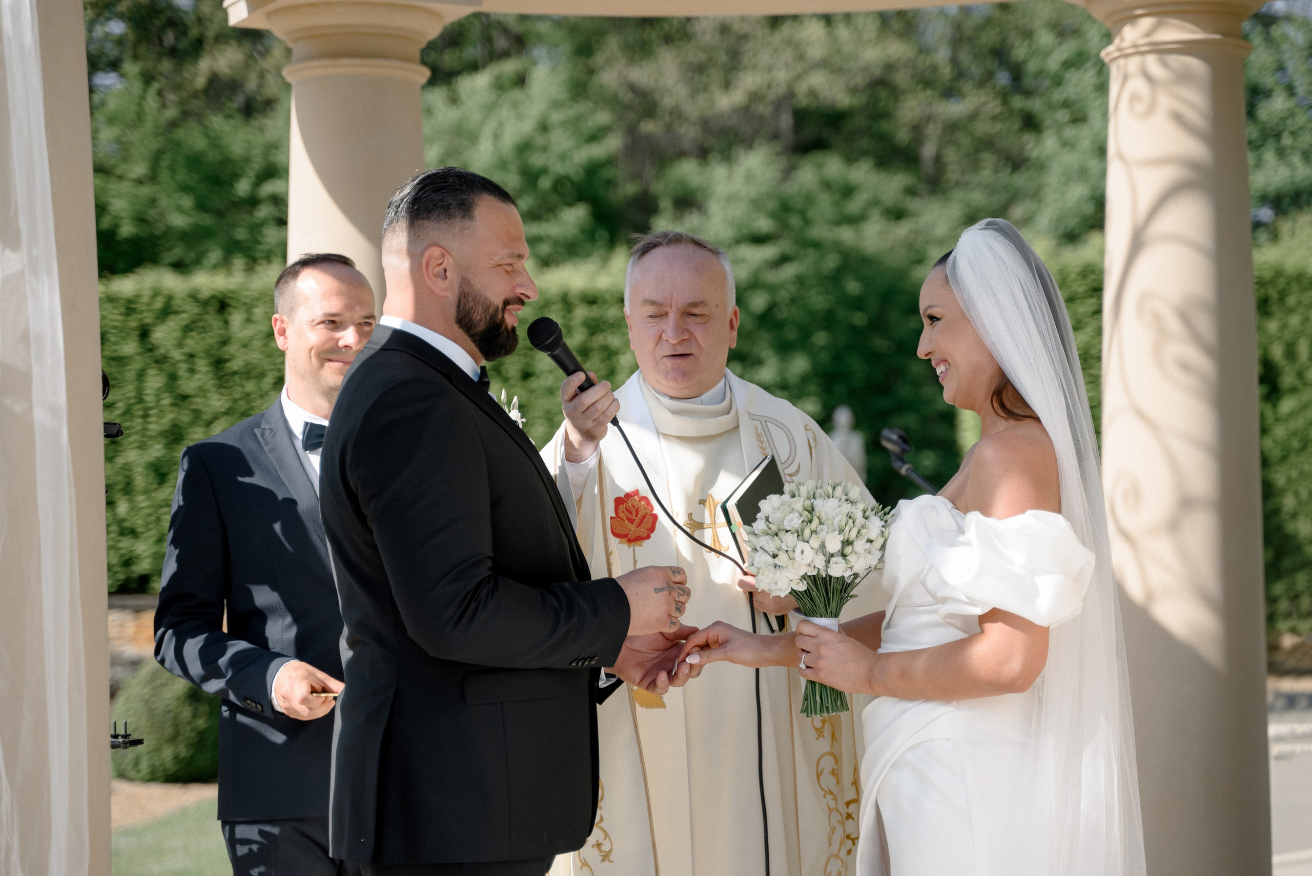 Paula i Marcin wesele w Pałacu Mała wieś 30.04.2024. Wedding photographer Warsaw and Europe