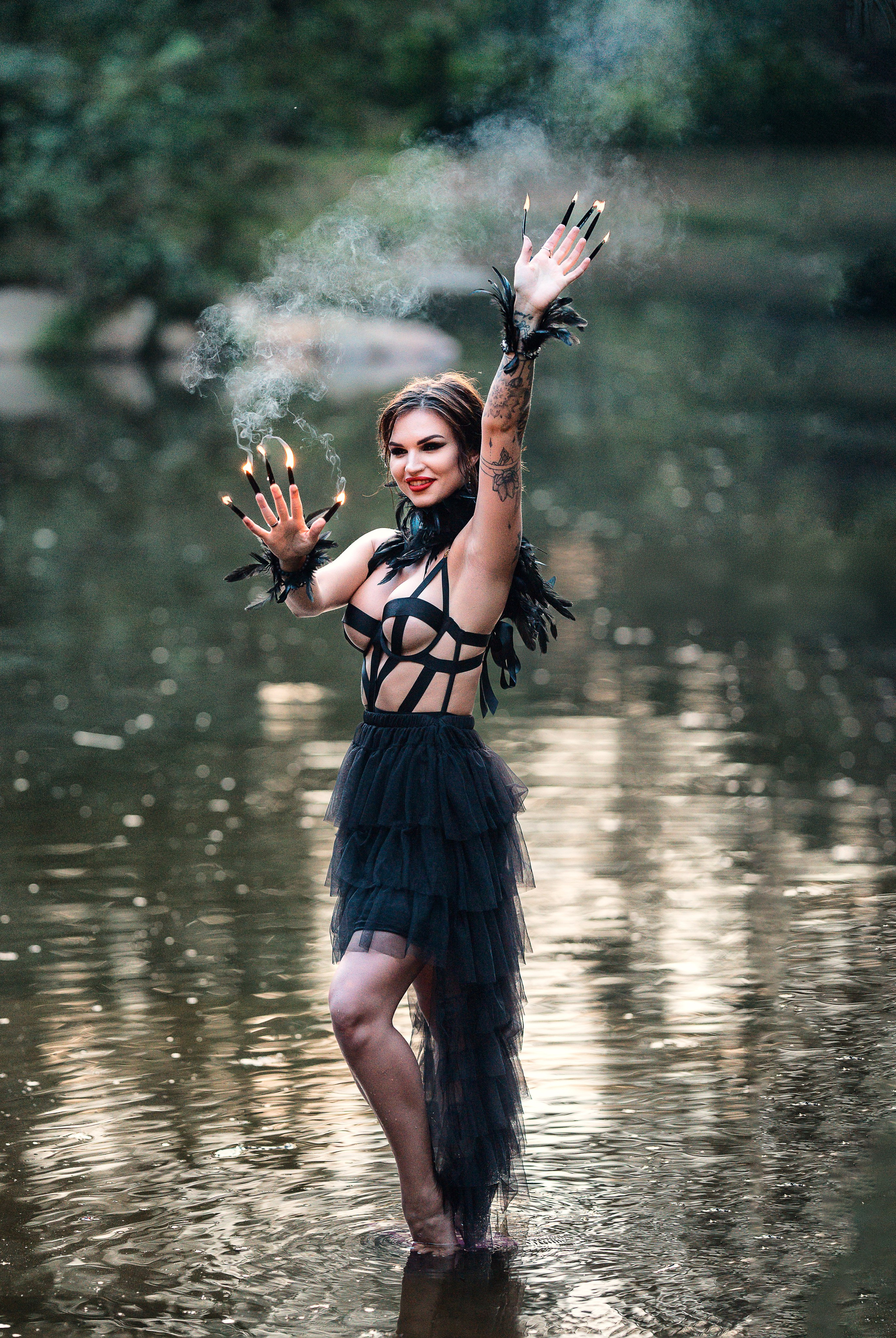 Witch at the lake. Familien, Lifestyle und Portrait Fotografin in Trier, Luxembourg