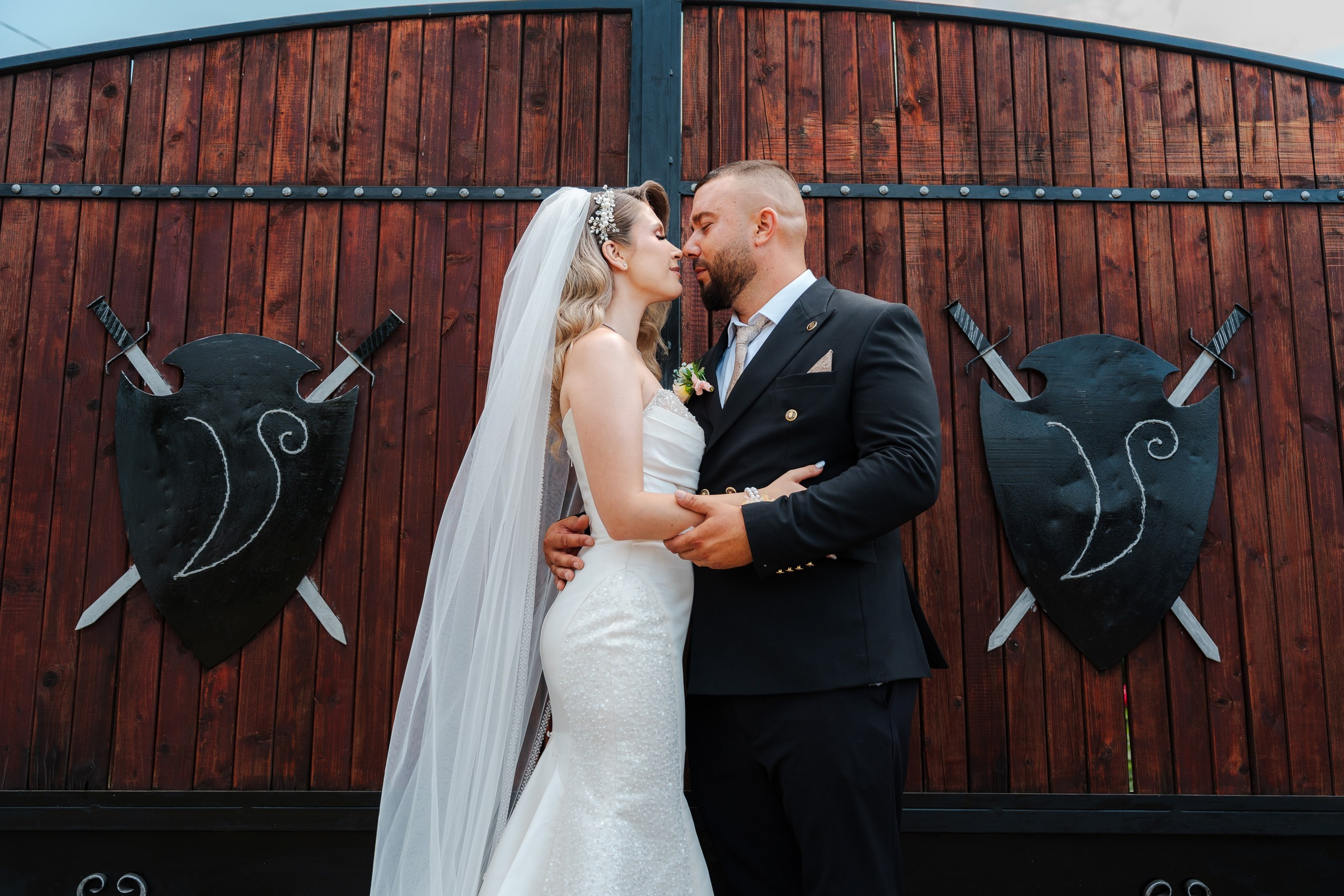 Delia & Paul. Ionut Cimpoes FOTOGRAF
