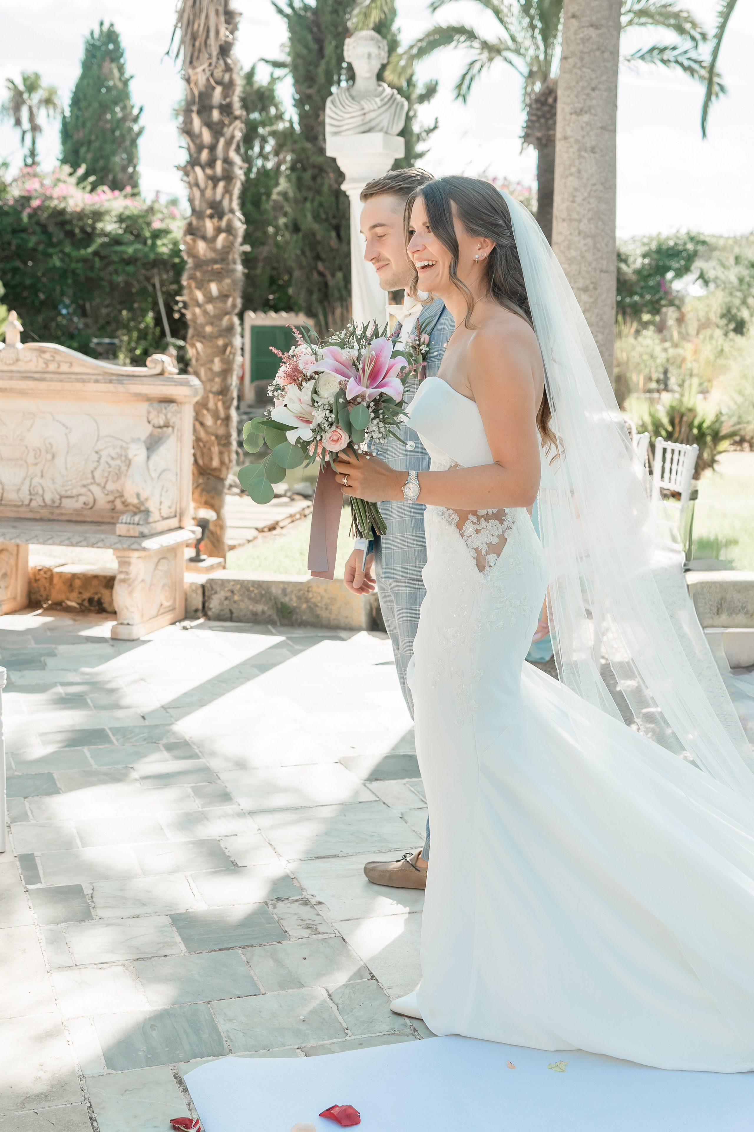 Simone und Florian. Deine Fotografin auf Mallorca für Familien und Business