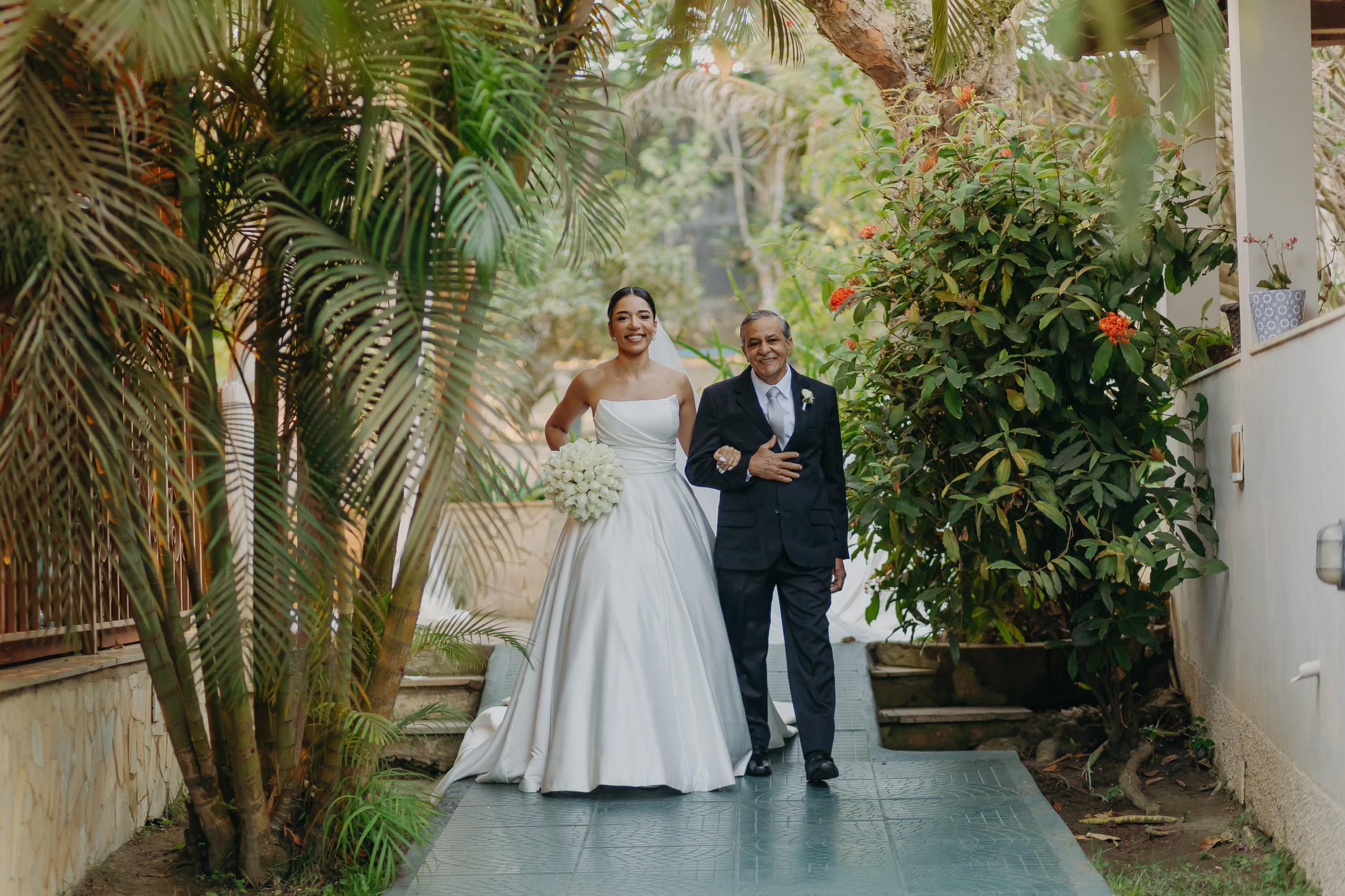 Rebeca & Virgílio. Fotógrafos de Casamento na Bahia: Elart Fotografia