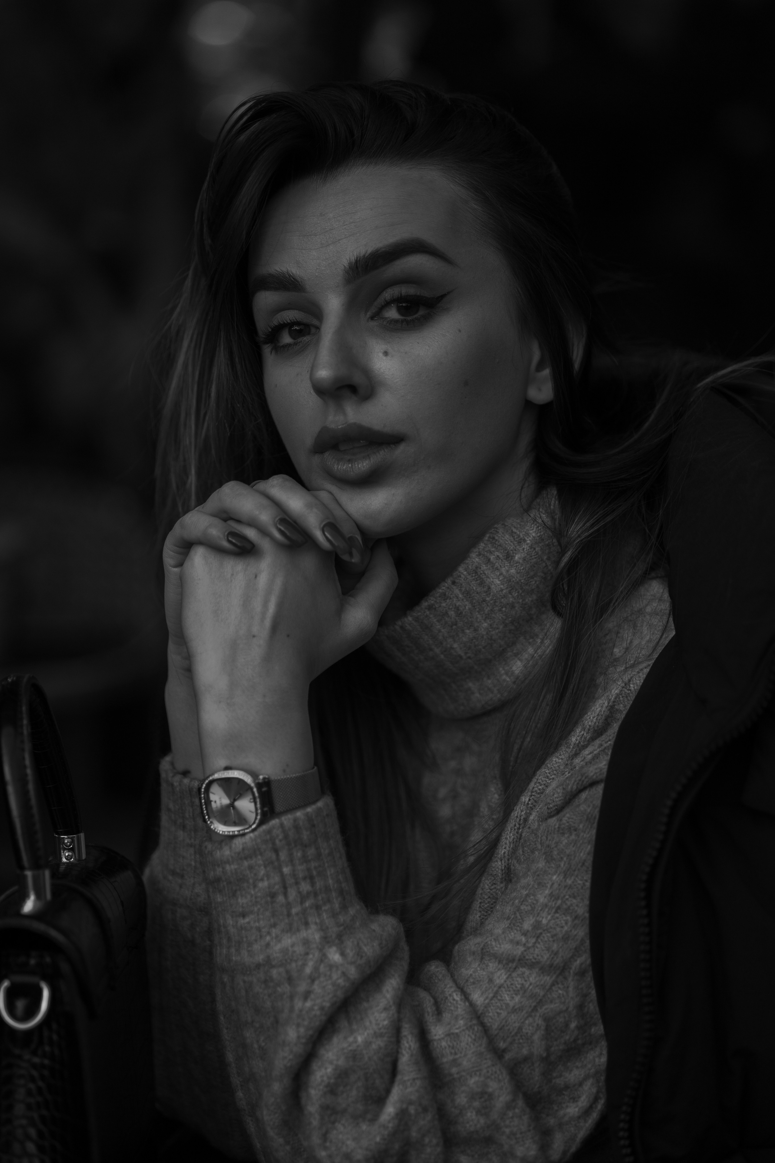 Model (ADRIANA). Eni’s Photo