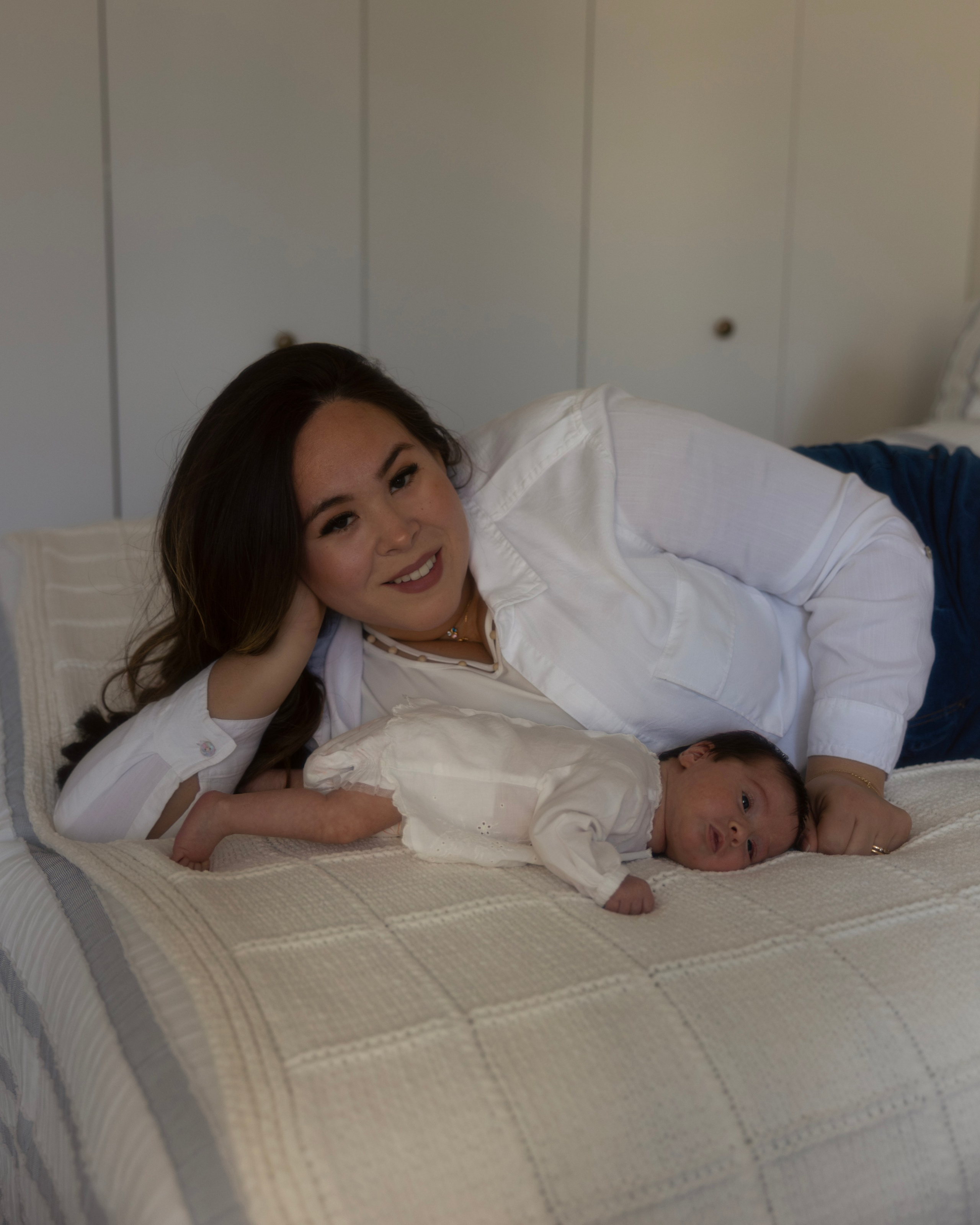 VICTORIA & VALENTINA