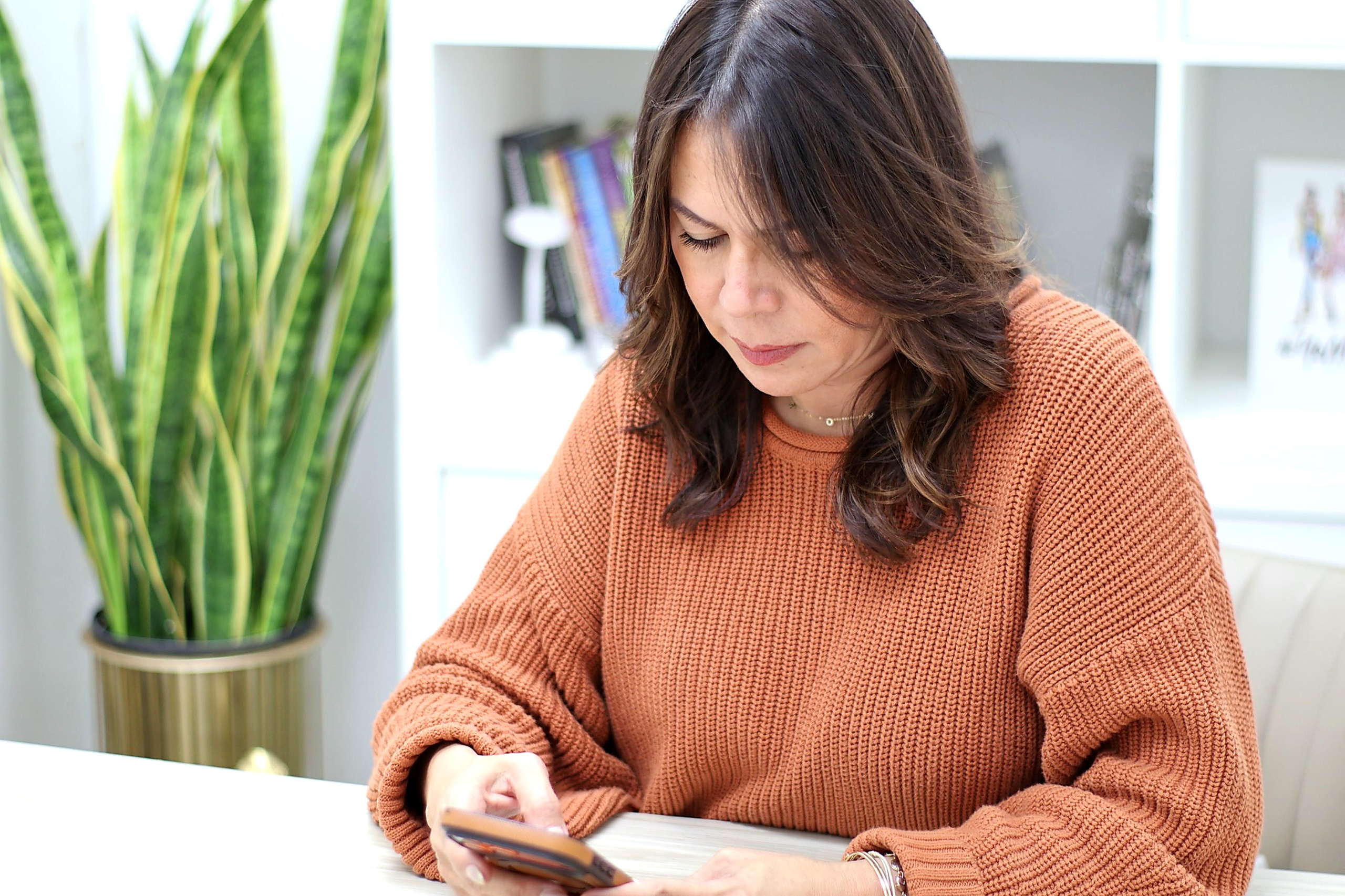 SUSAN MONTOYA. Workmakeapp Studio
