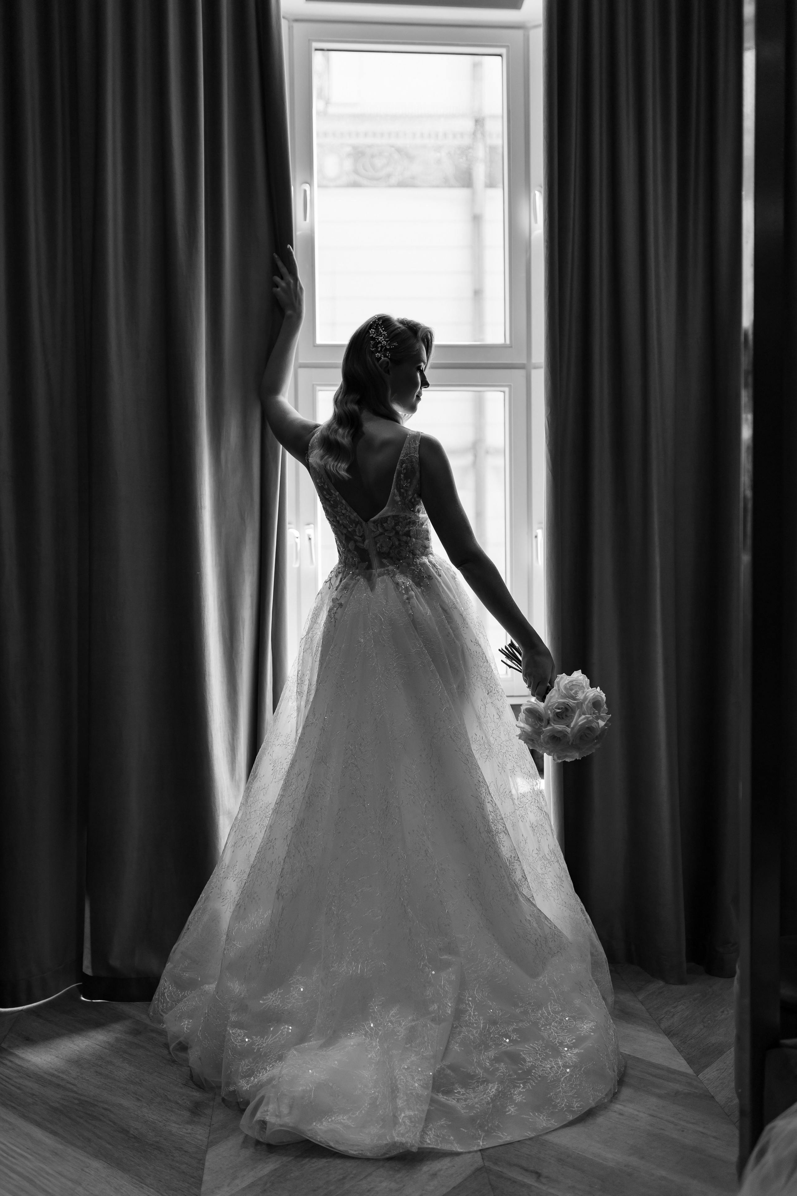 Valeria & Vitaliy. Ziyad Restaurant. 2024. Fotograf ślubny i rodzinny w Krakowie Yana Klymova