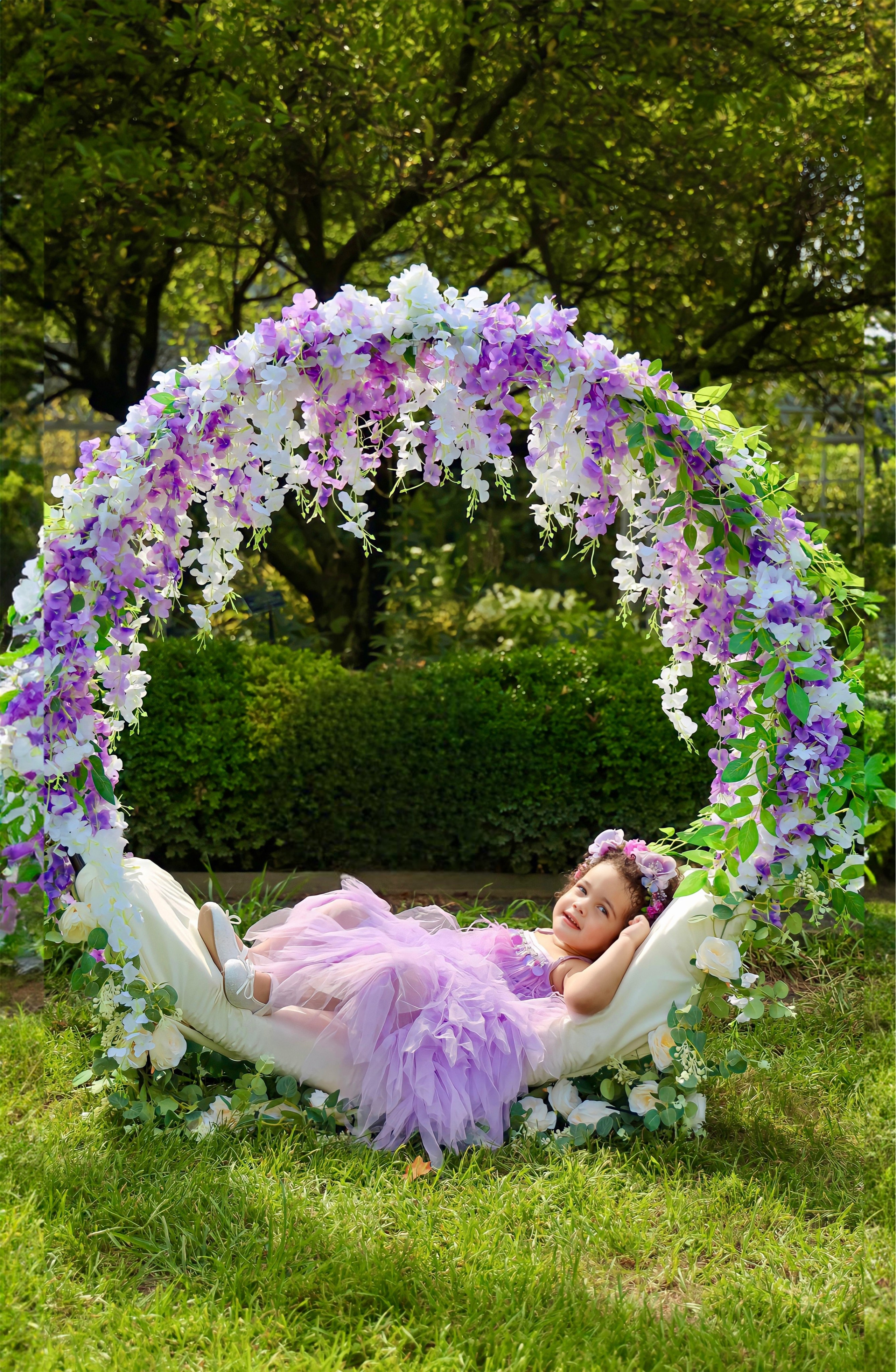 Flower Swing. Alisa Kogan Photography — Families, Love Stories & Events in New York