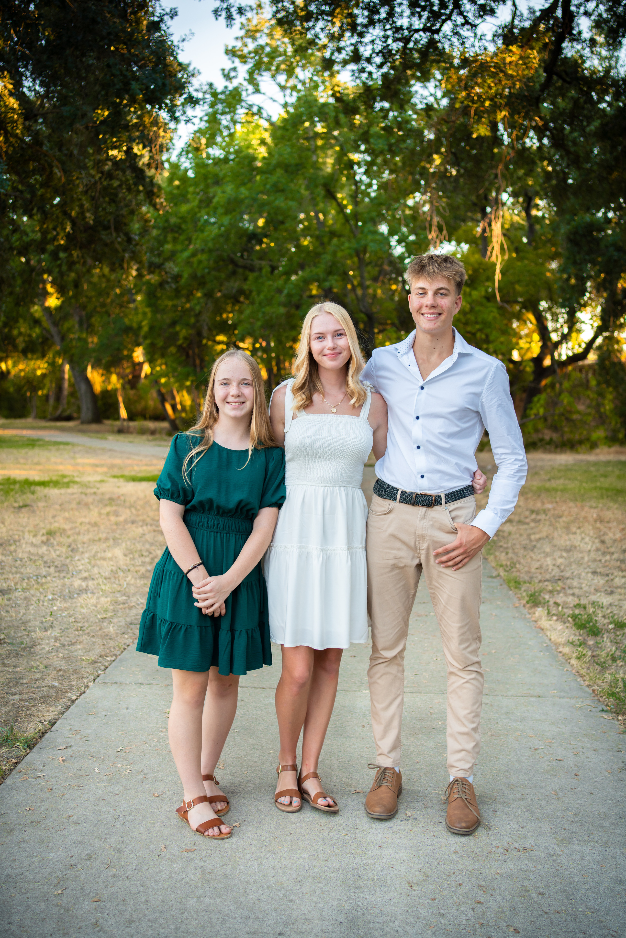 Big Family. Sacramento Photographer — Olga Maltseva based in California