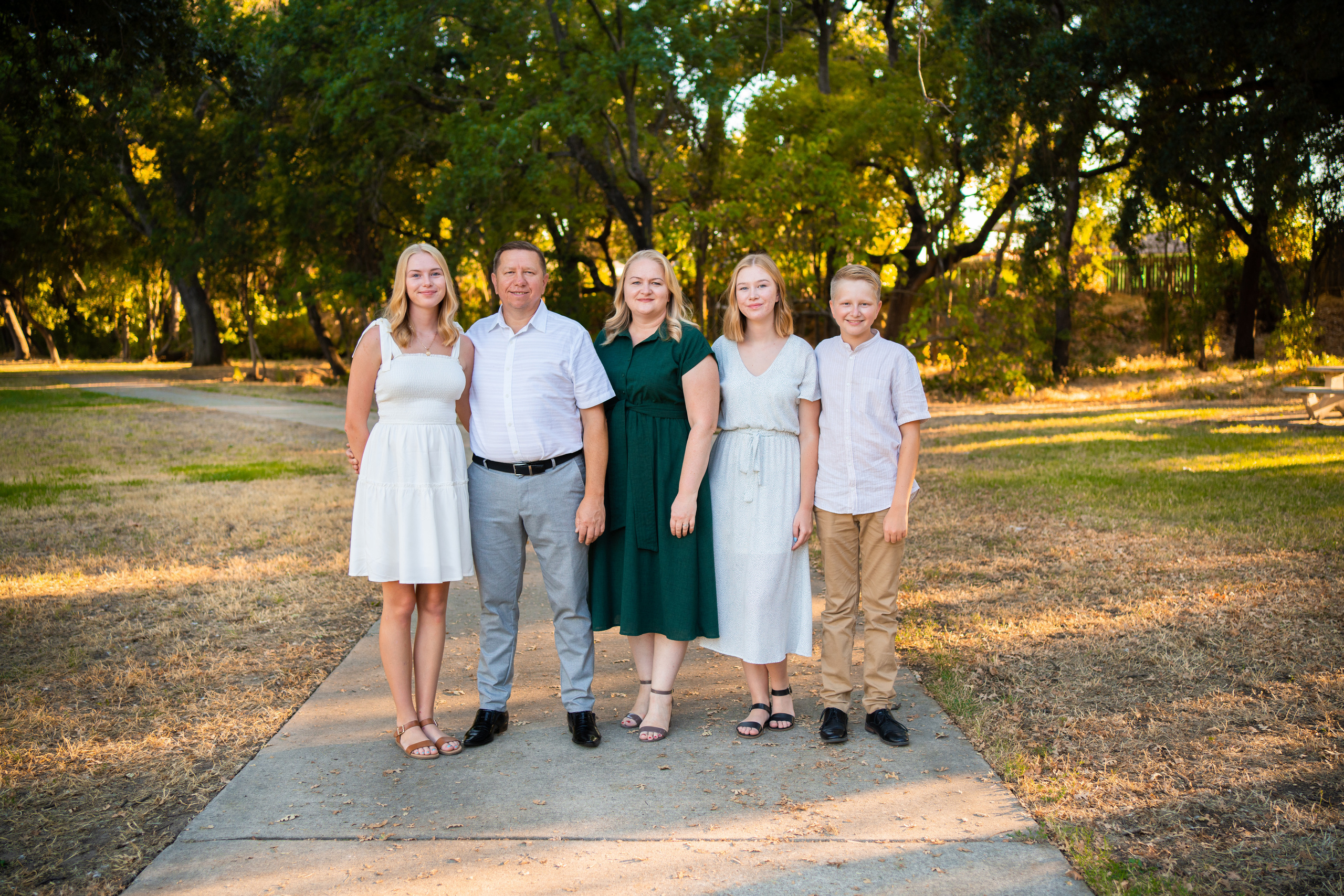 Big Family. Sacramento Photographer — Olga Maltseva based in California