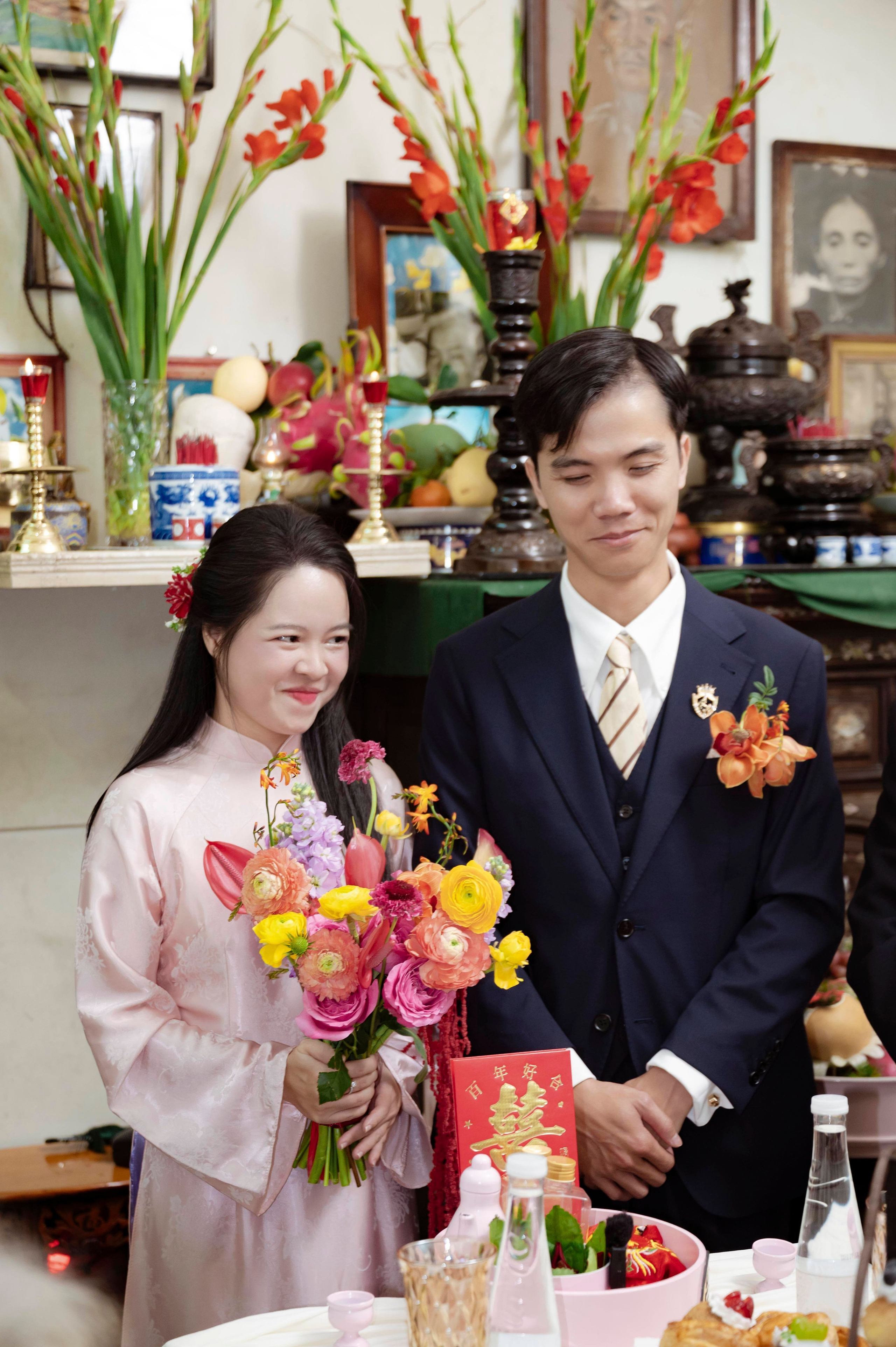 DUC & CHAU. WEDDING PHOTOGRAPHER IN VIETNAM