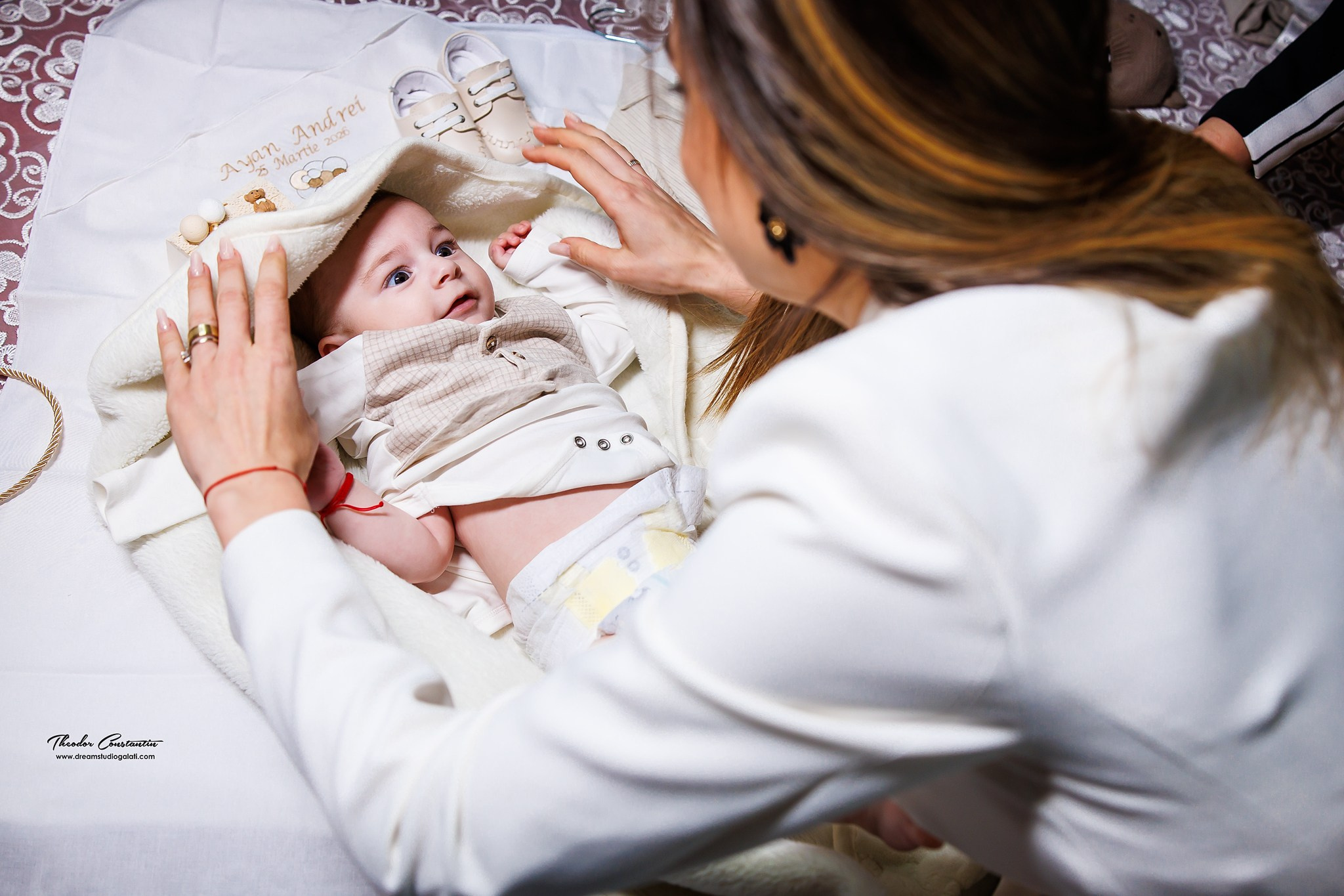 Botez. Dream Studio Galați – ședințe foto profesionale pentru familie, portrete și evenimente