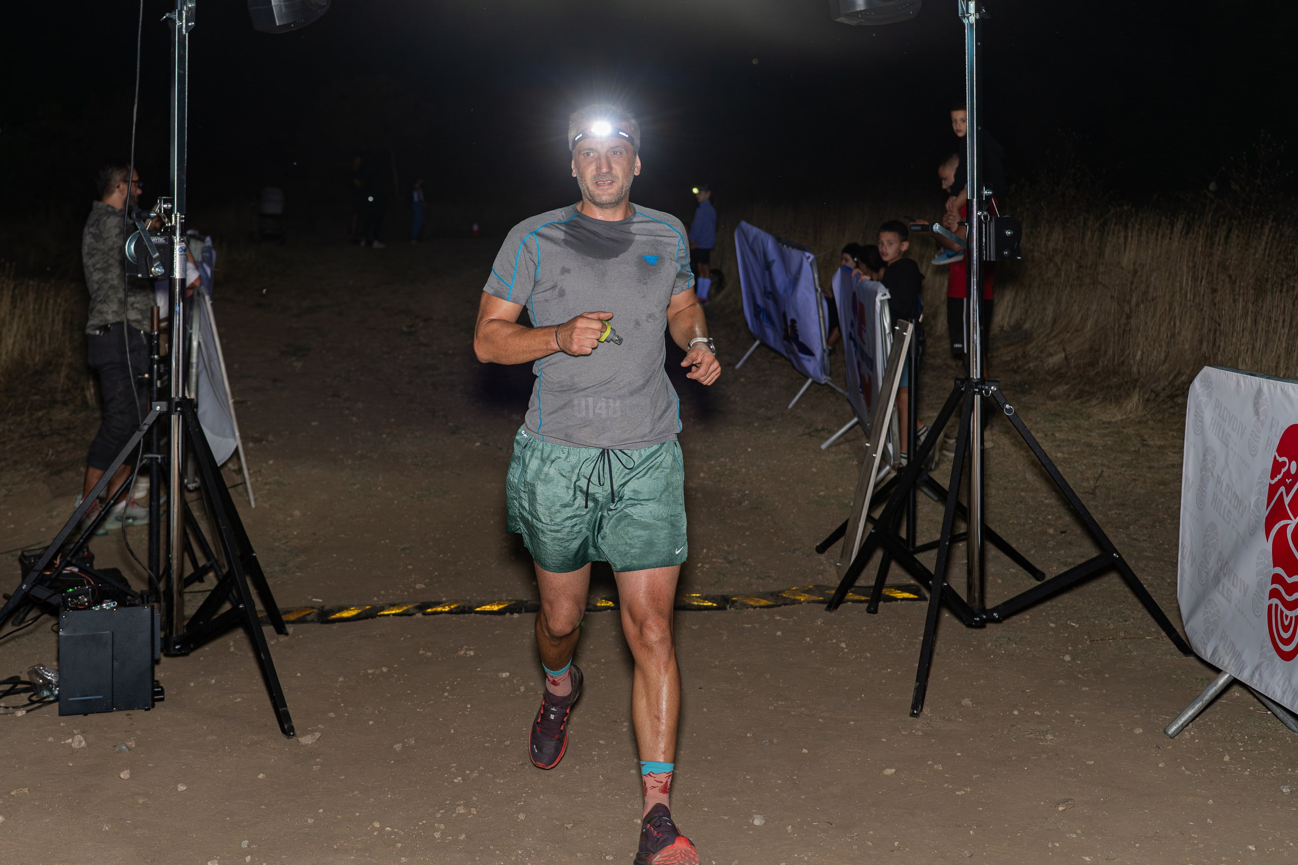 Night Run 2025. «Plovdiv Hills in MARKOVO» е състезание по планинско бягане