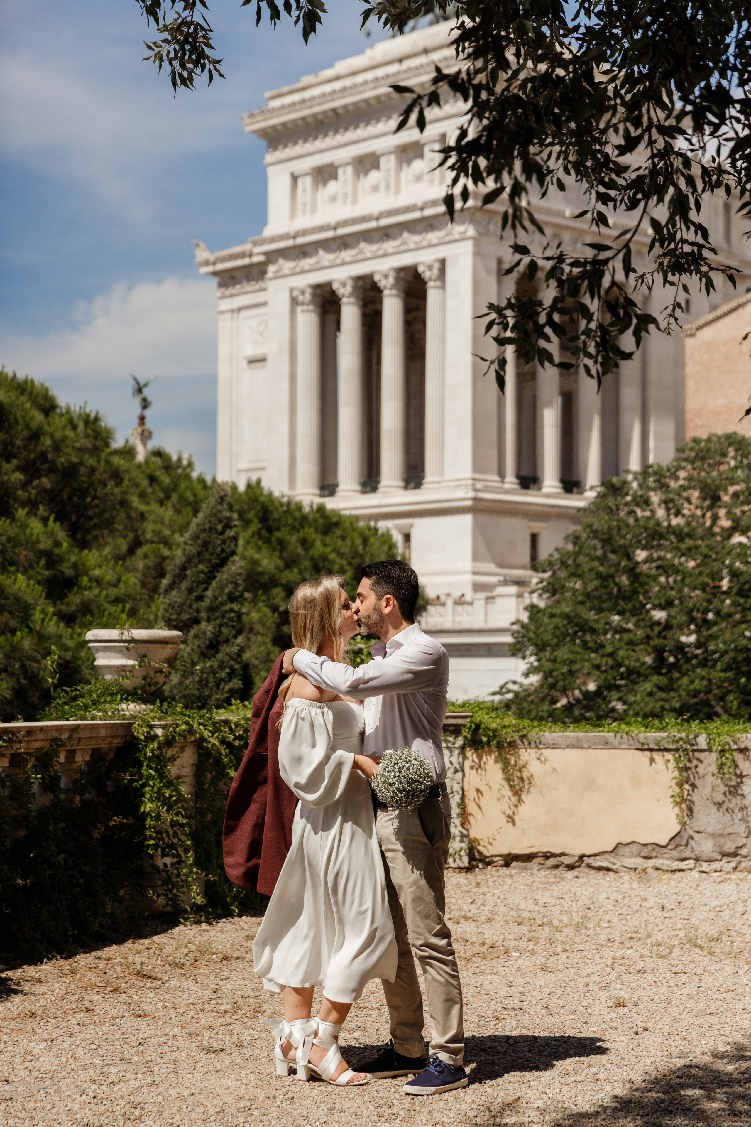 Elopement in Rome. Andrea and Maria. Photorome.com