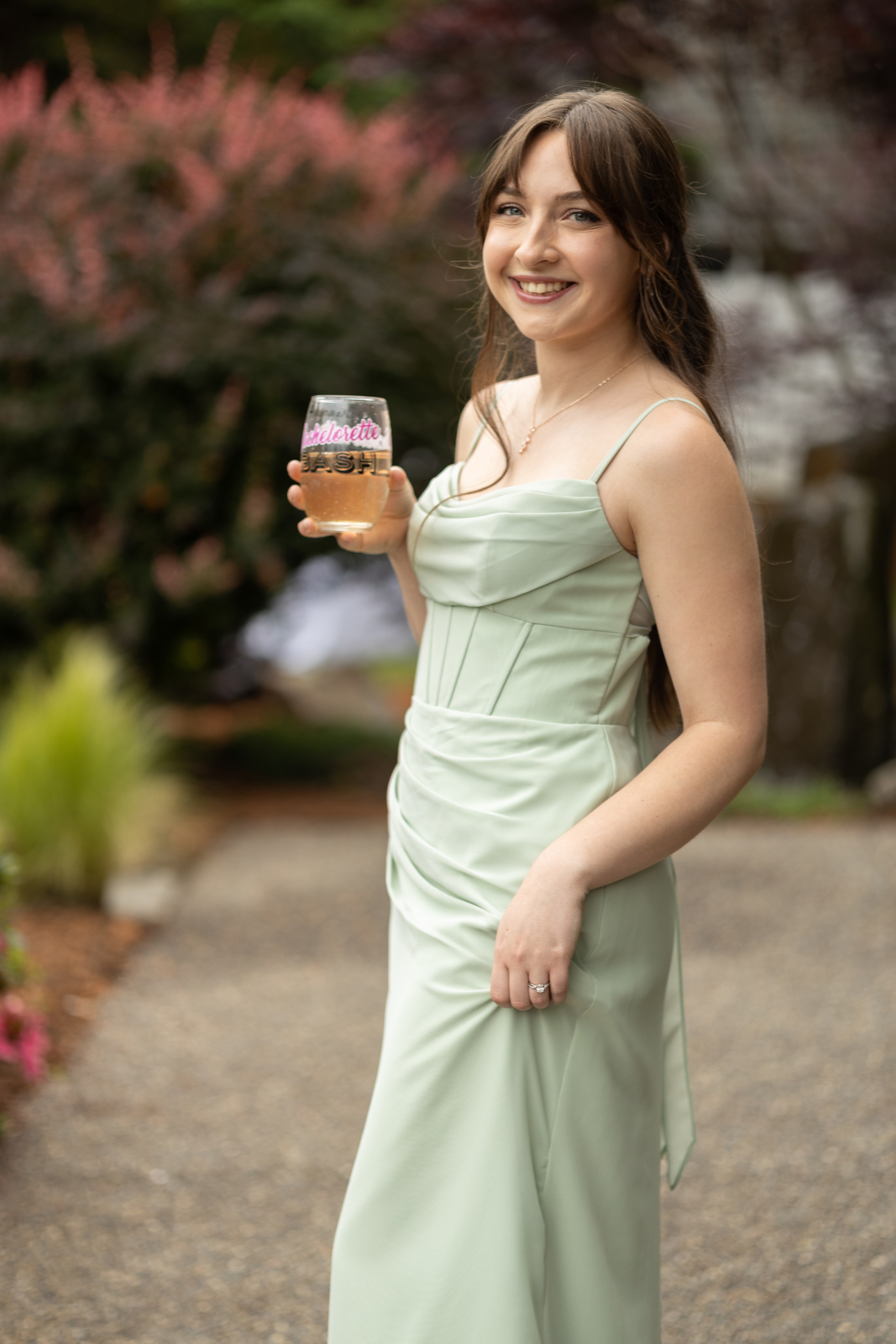 Backyard Wedding. Family and Wedding photographer