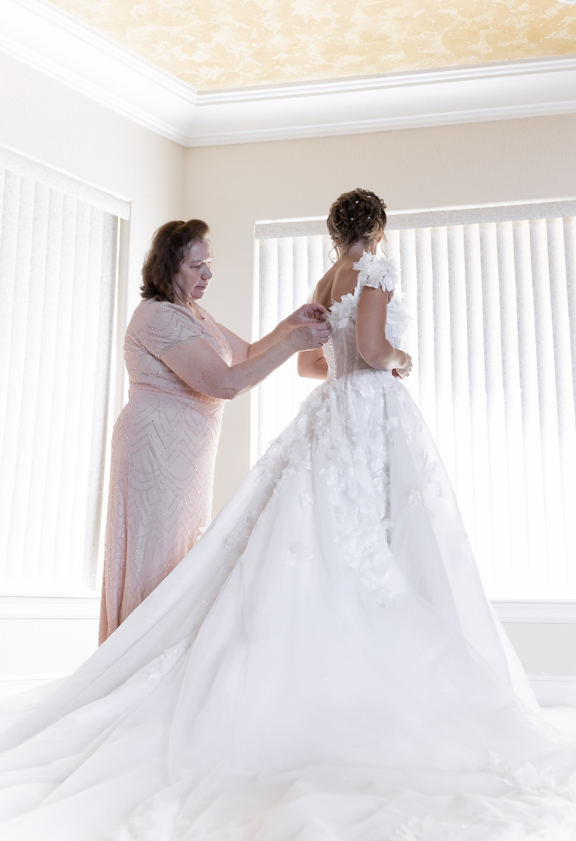 Jonathan and Marianne. Family and Wedding photographer