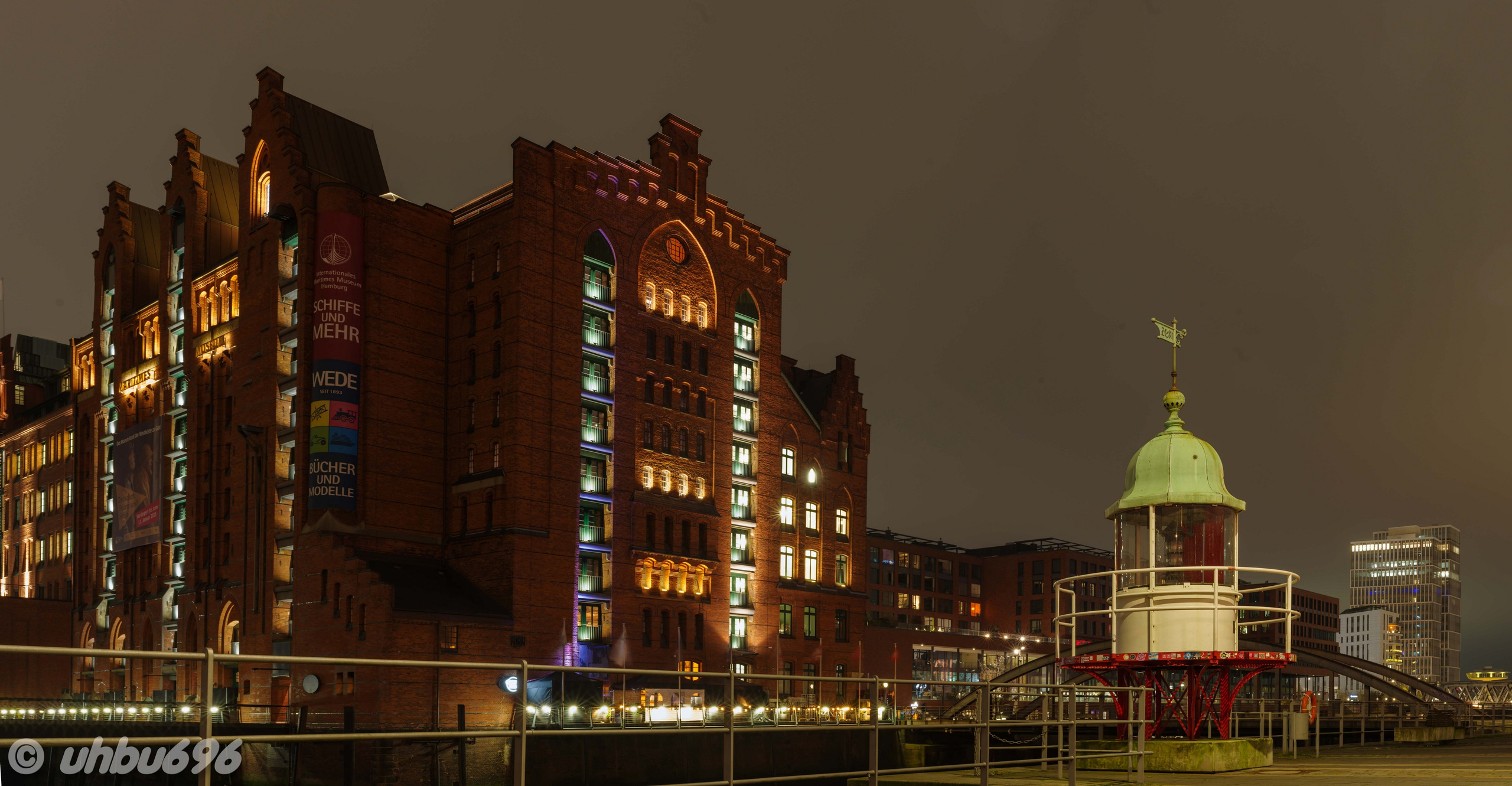 Speicherstadt in Hamburg — Historic Warehouse District by the Water. ReCity — local city news that matter, no noise