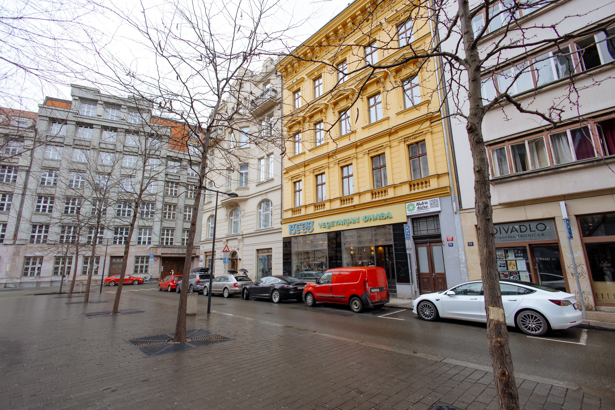 Interior. Family photographer in Prague and Europe Francesca