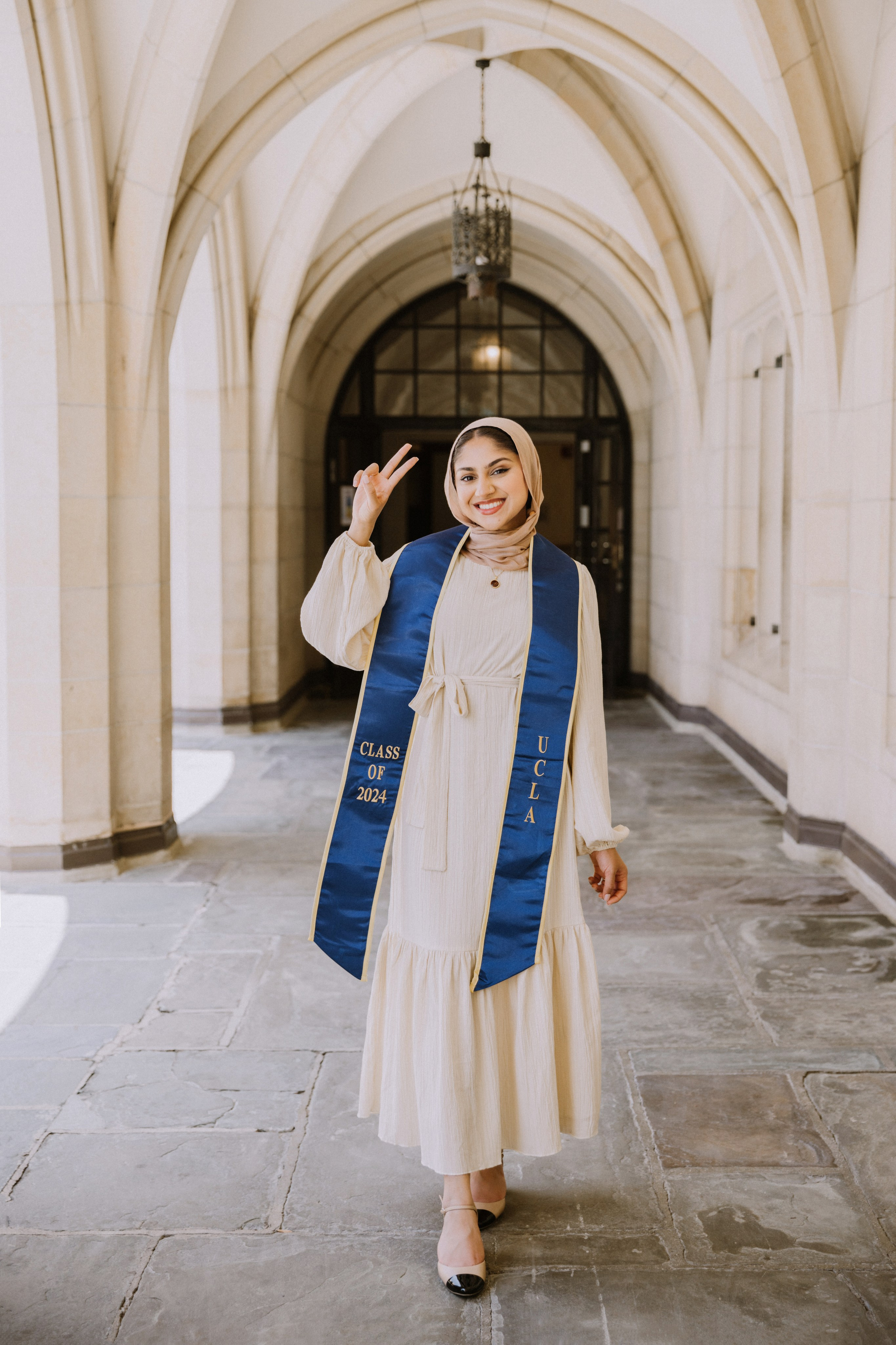 UCLA Graduation Photoshoot | Taya Frank. Southern California Family and Couple Photographer