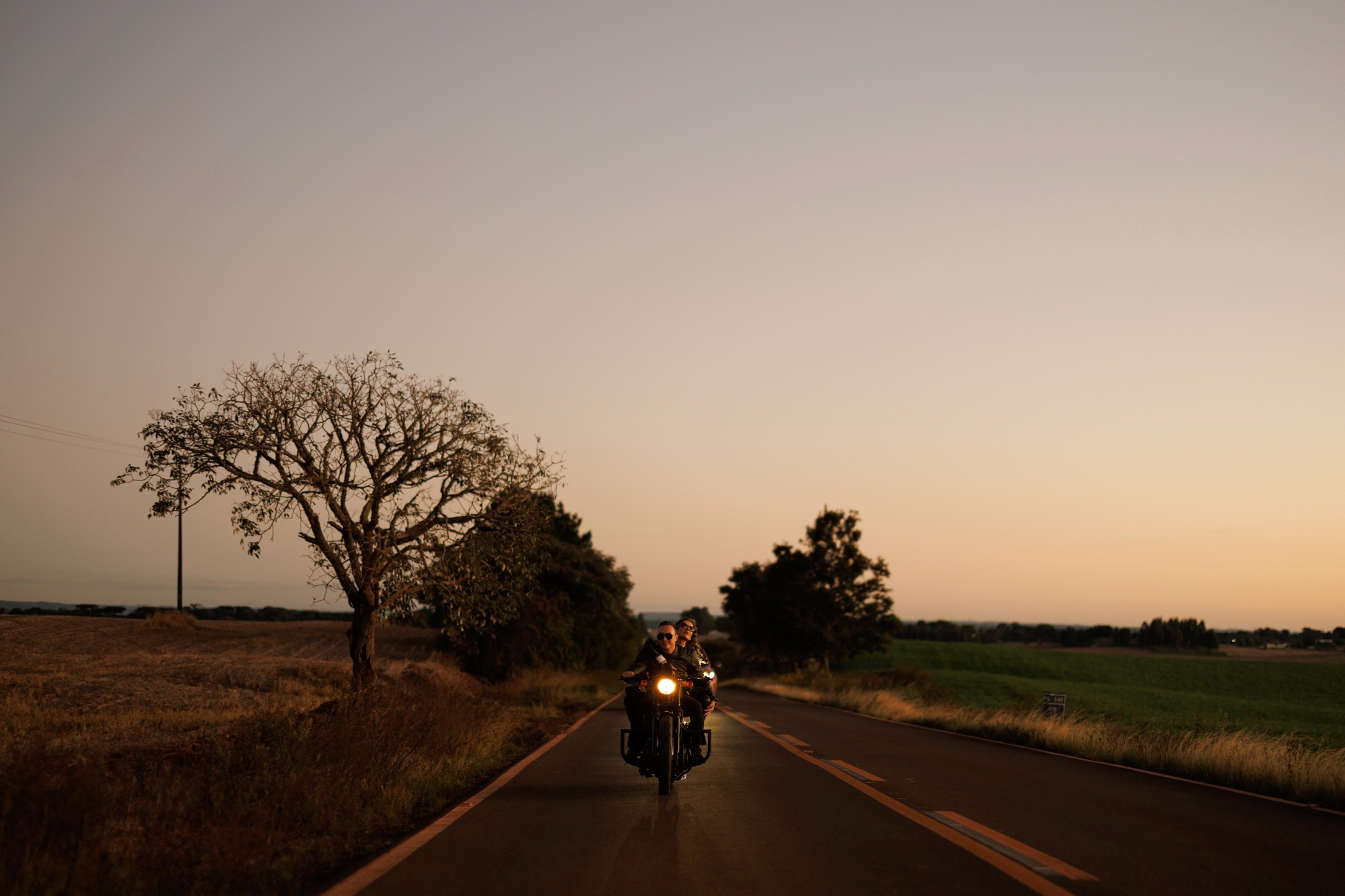Couple Sessions. Wedding Photographer in Brazil | Based in Paraná, available across Brazil and worldwide